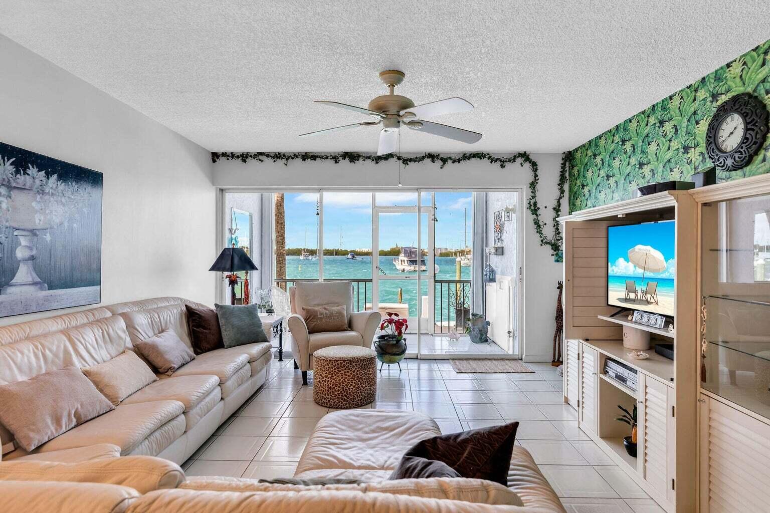 1217 Sombrero Boulevard Unit: 13