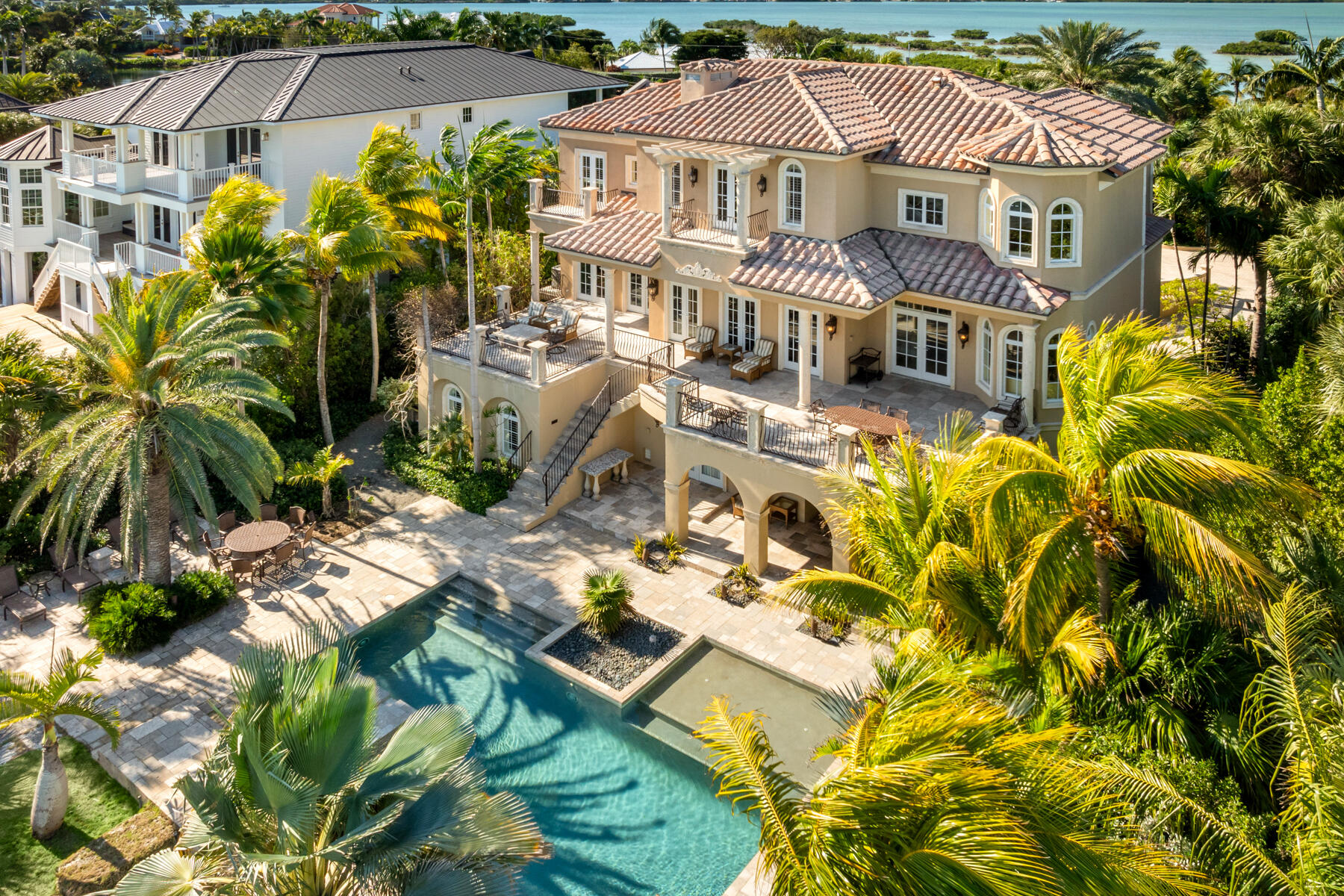69 Cannon Royal Drive