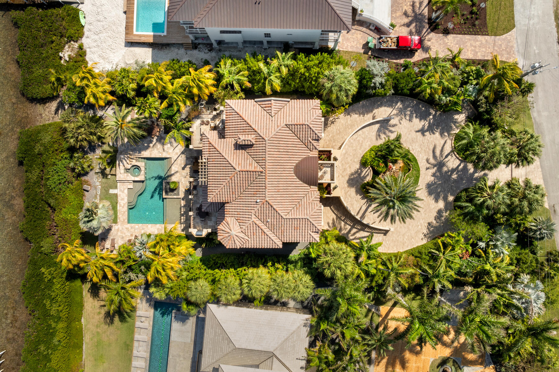 69 Cannon Royal Drive