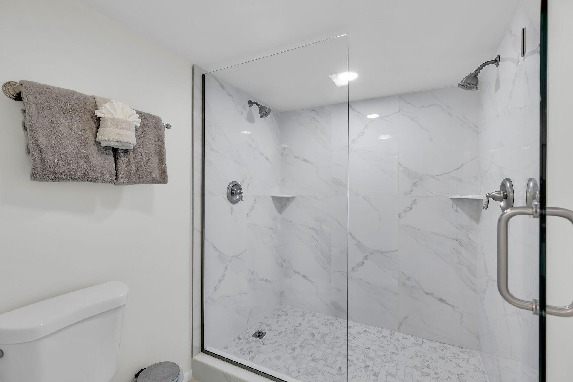 1133 W Ocean Drive Unit: 26