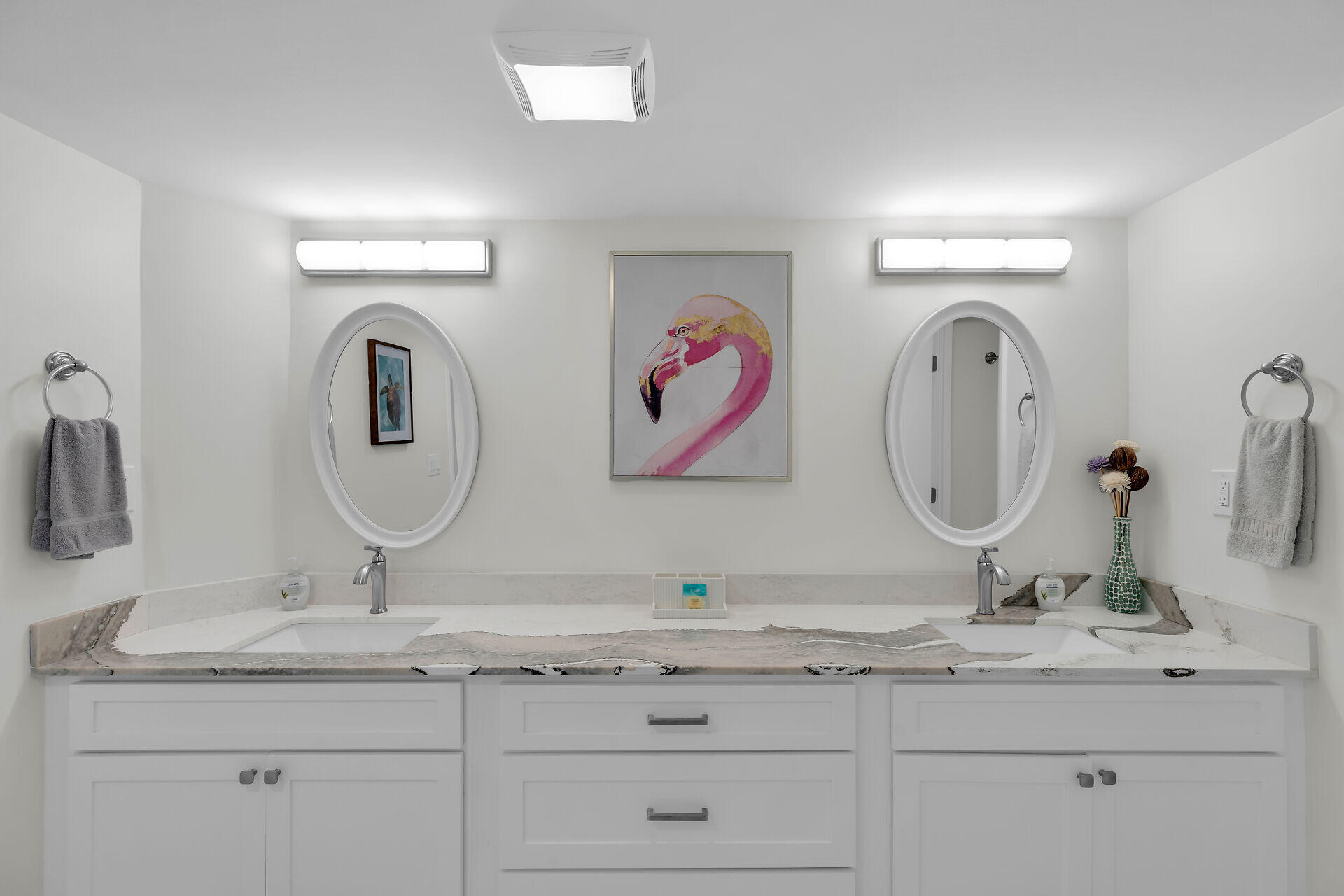 1133 W Ocean Drive Unit: 26
