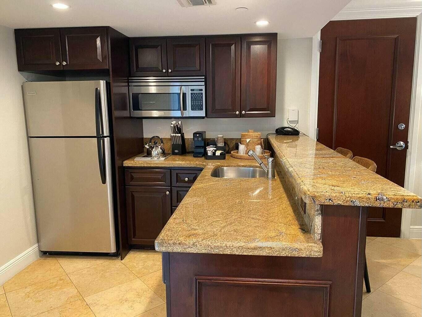 81801 Overseas Highway Unit: 612