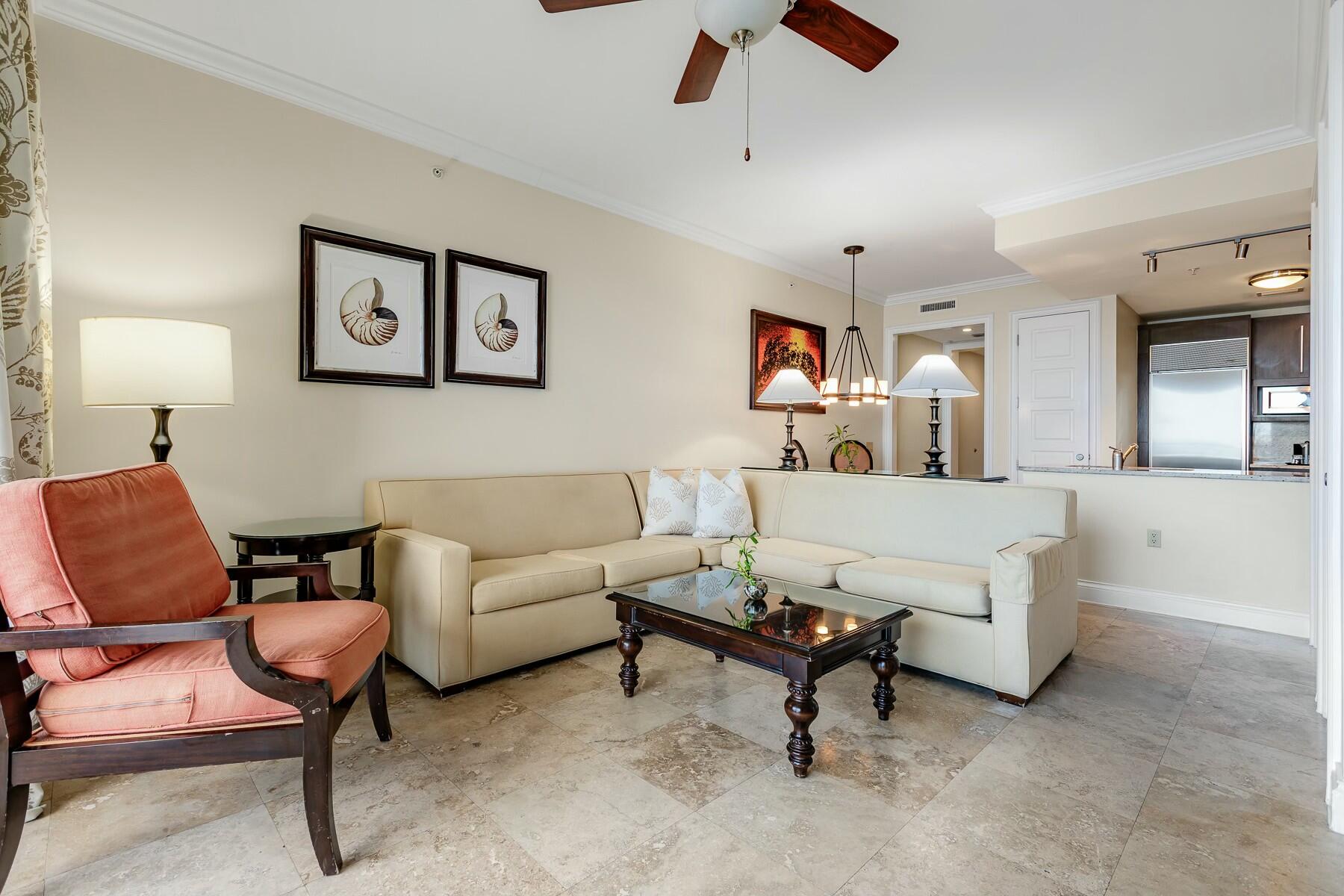 3841 N Roosevelt Boulevard Unit: 121