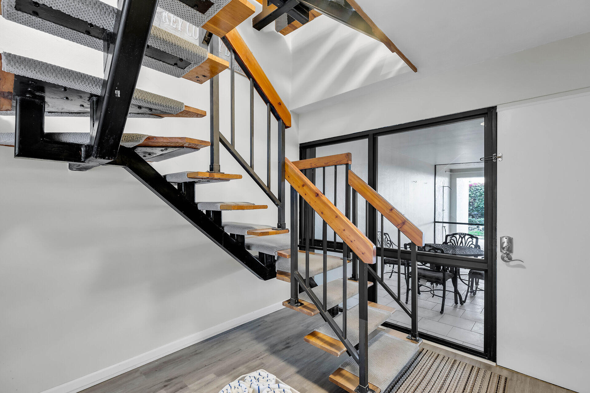 1133 W Ocean Drive Unit: 5