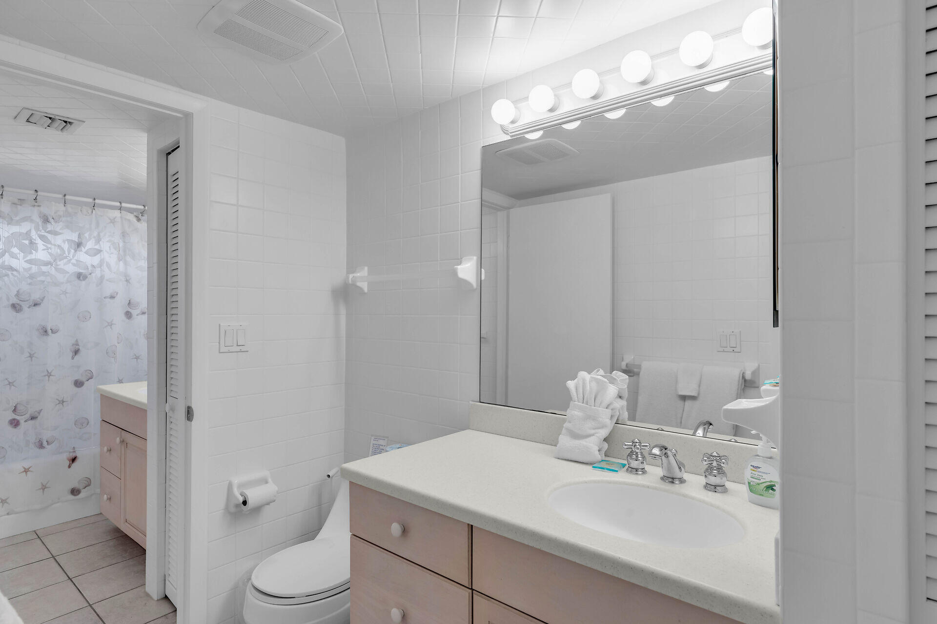 1133 W Ocean Drive Unit: 5