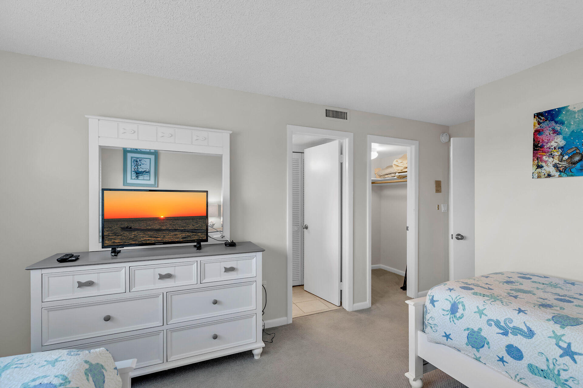 1133 W Ocean Drive Unit: 5
