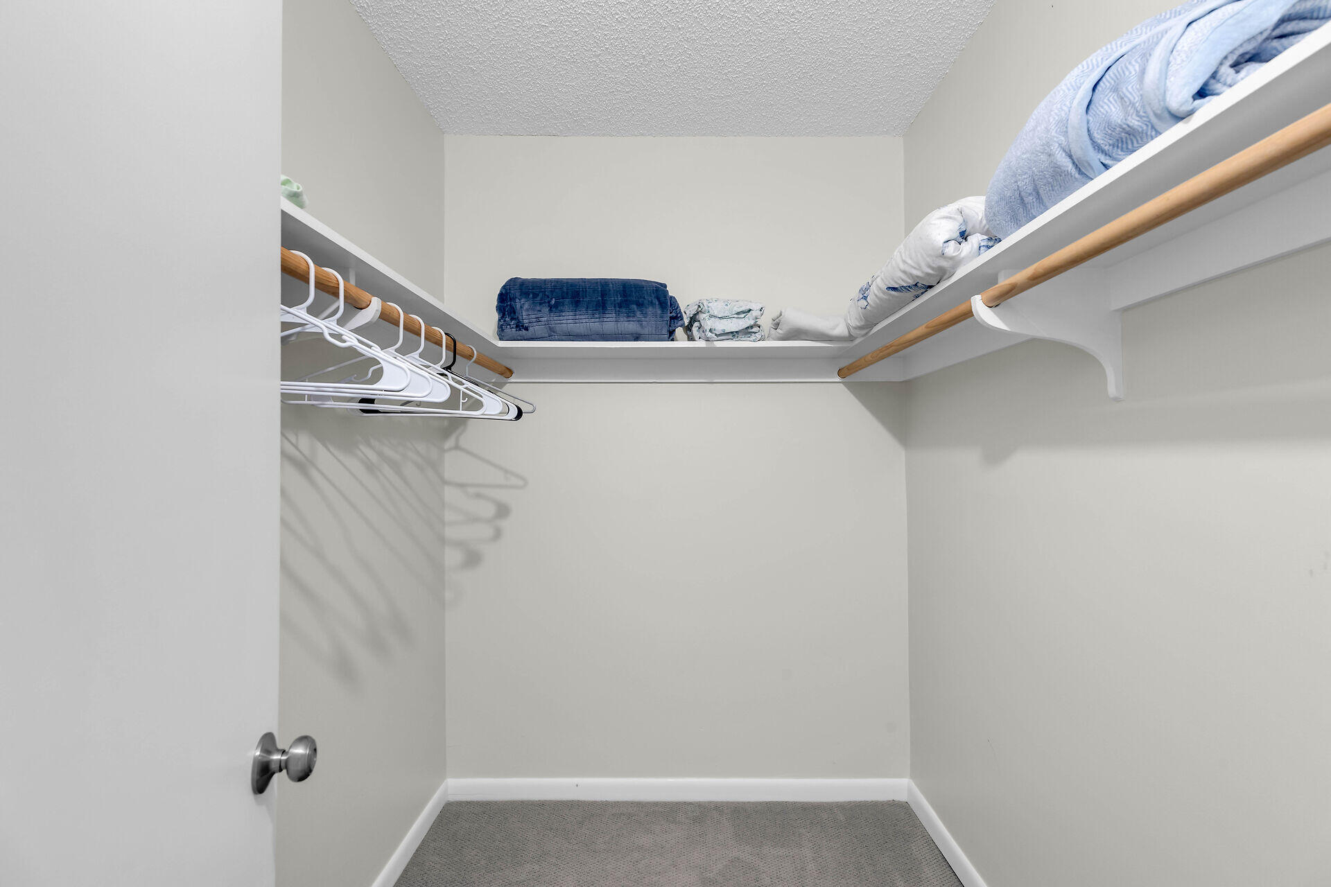 1133 W Ocean Drive Unit: 5