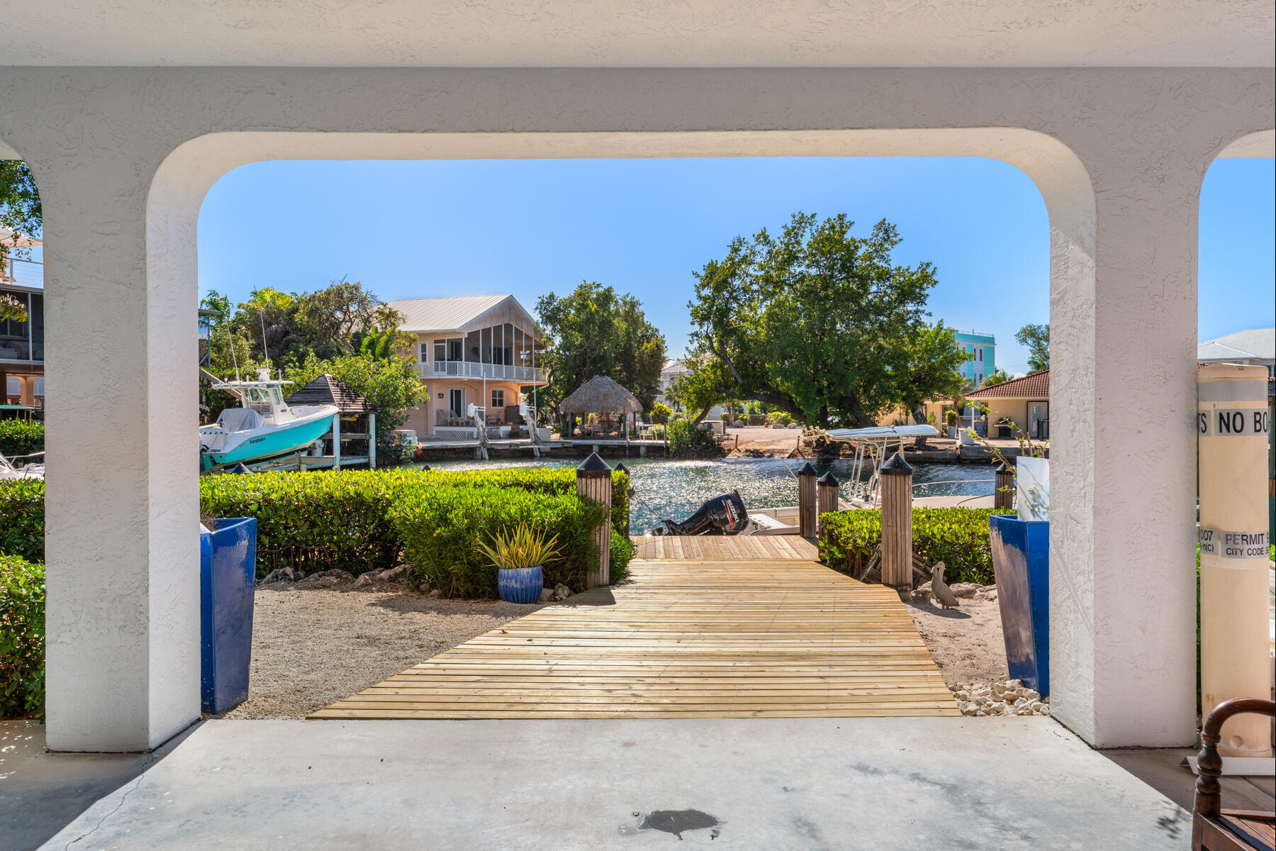 415 Palm Drive