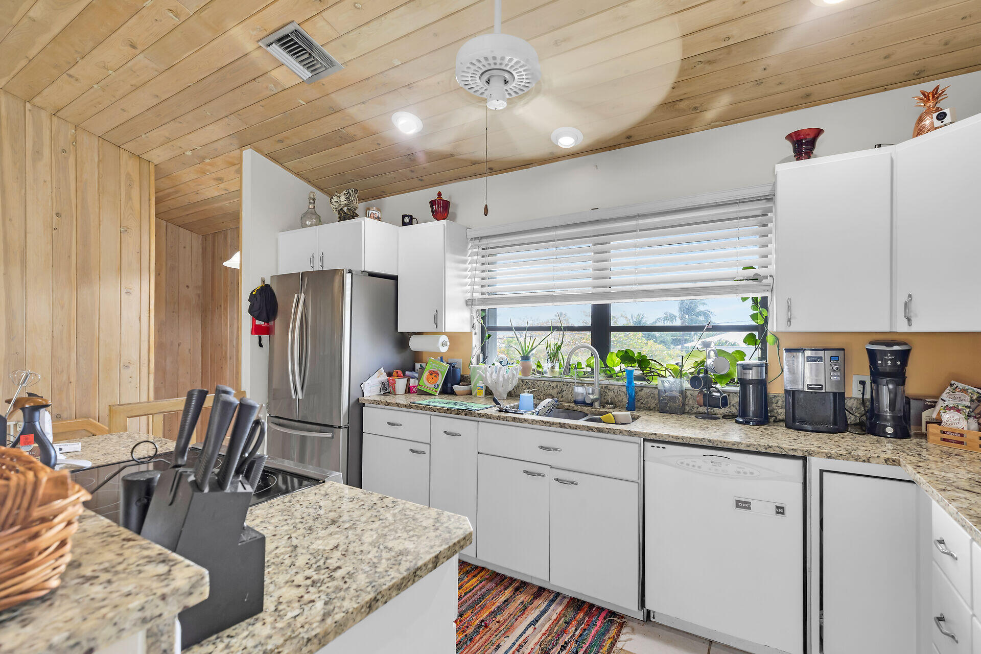 132 N Indies Drive