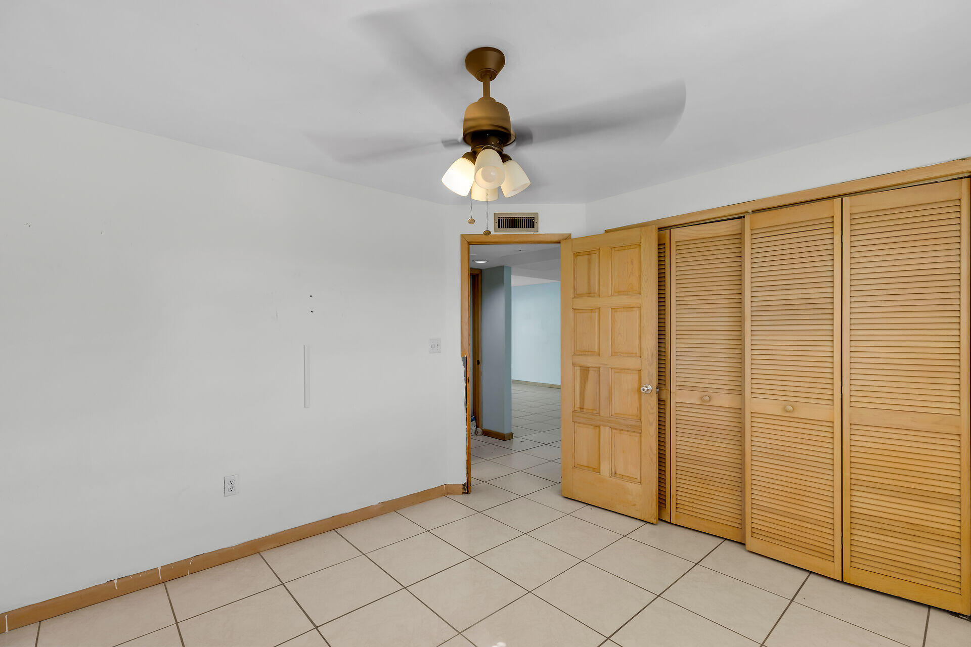 132 N Indies Drive