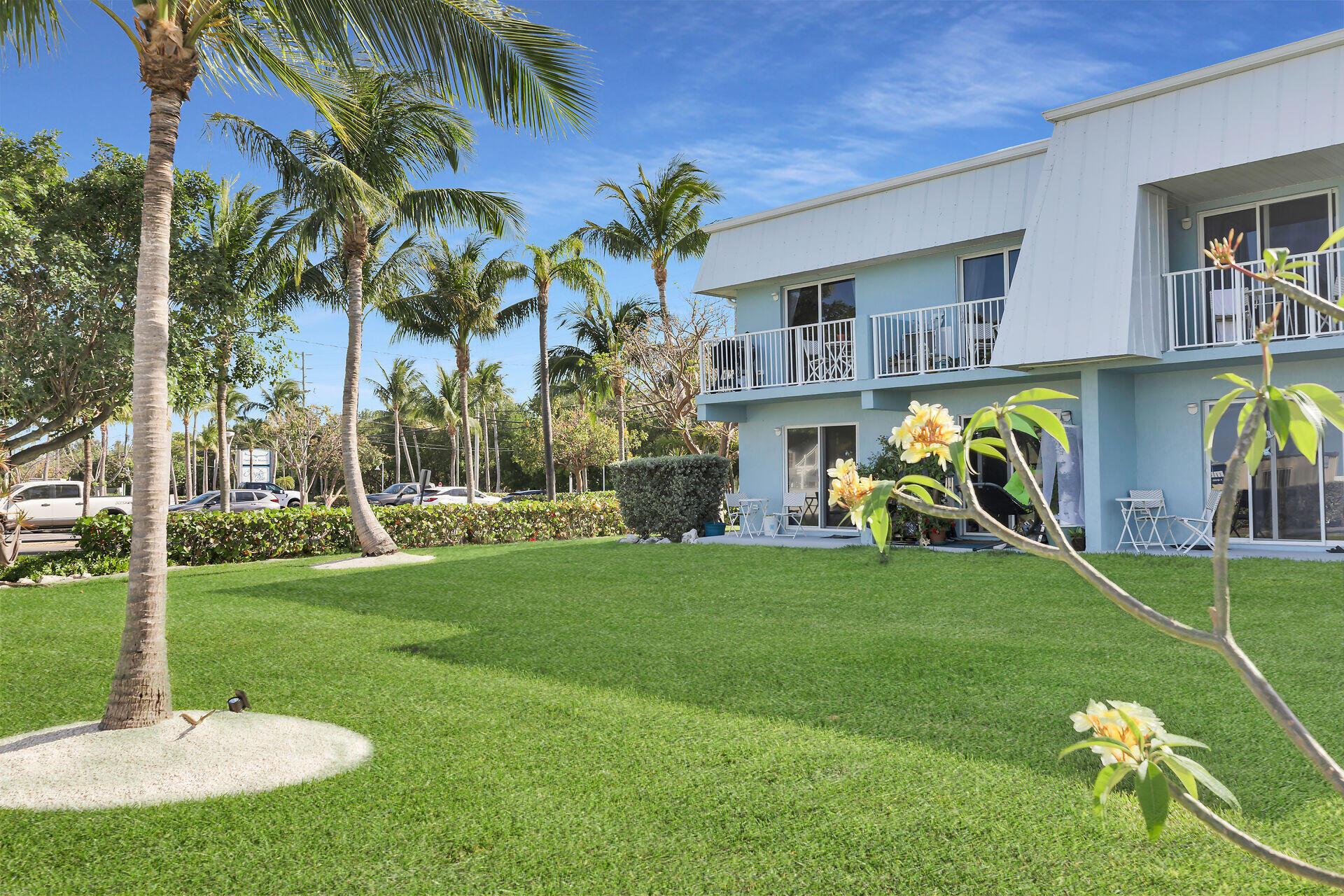 300 Duck Key Drive Unit: 3