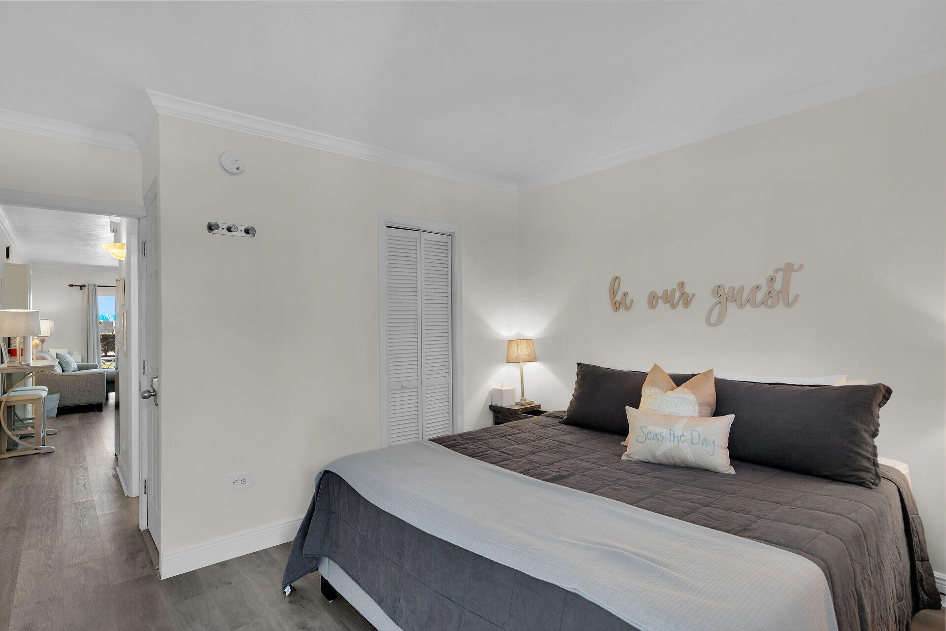 300 Duck Key Drive Unit: 3