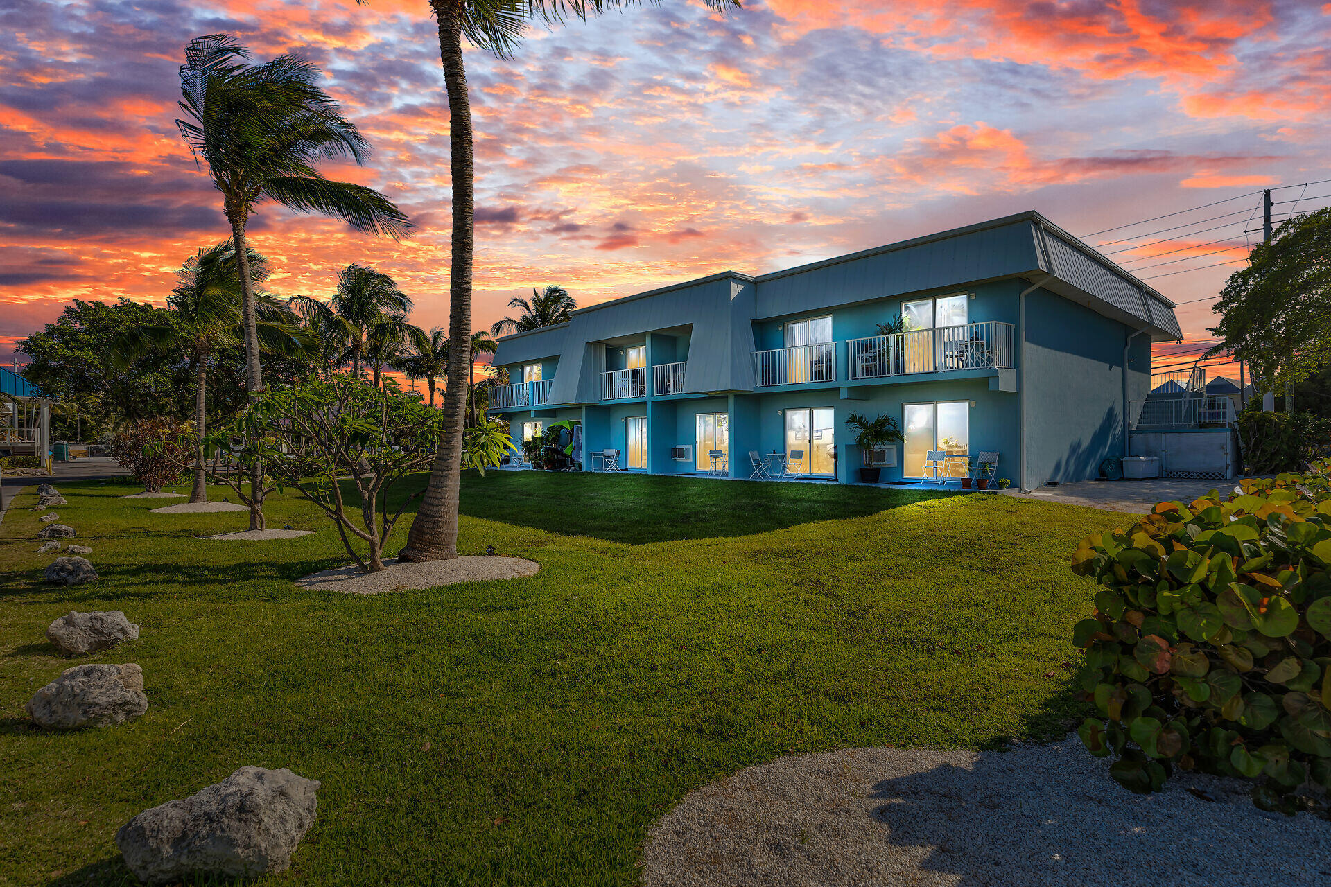 300 Duck Key Drive Unit: 3