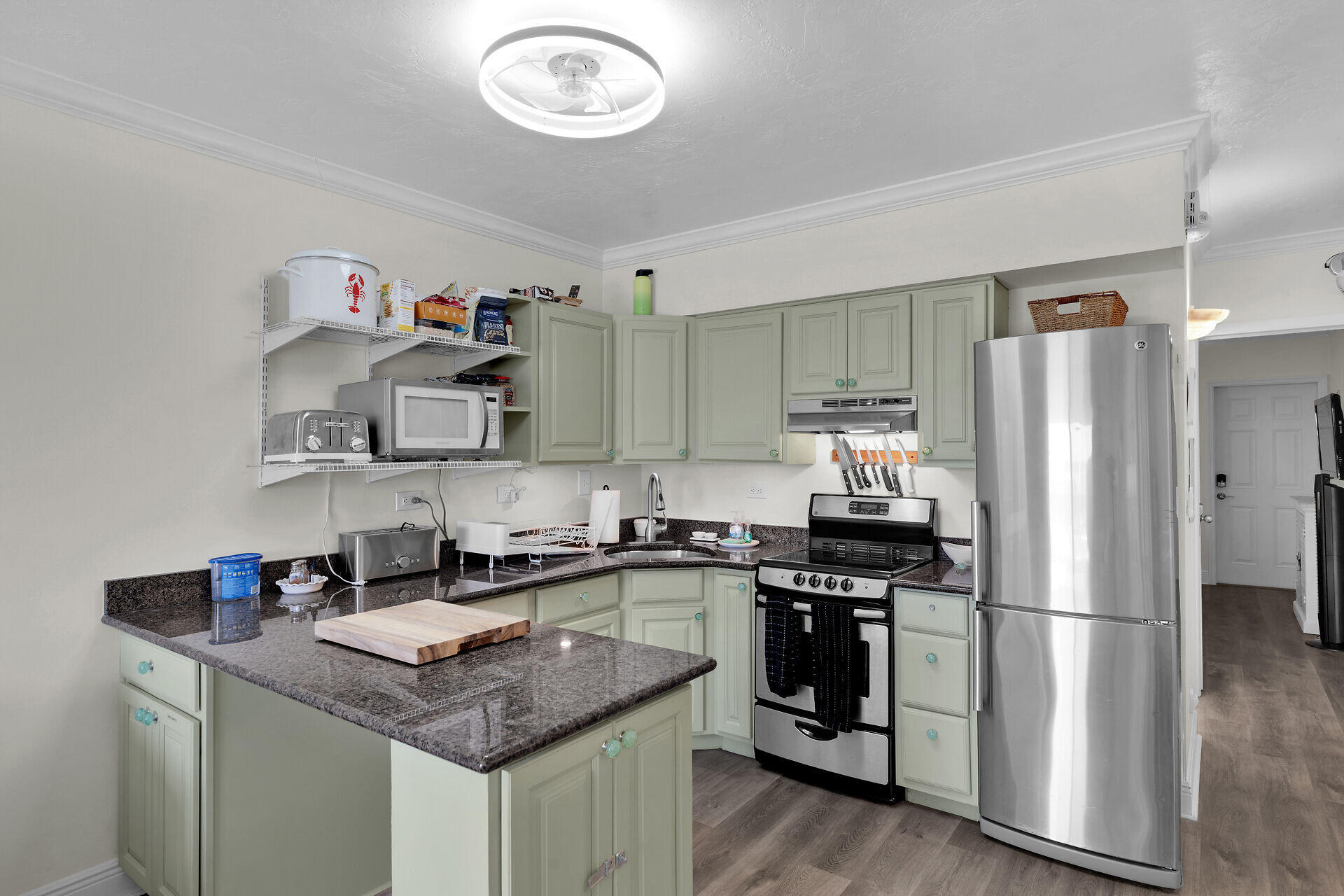 300 Duck Key Drive Unit: 3