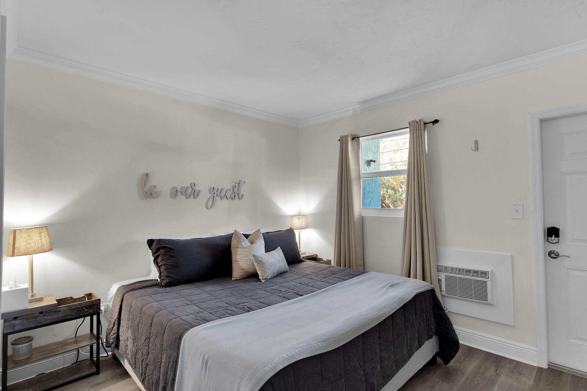 300 Duck Key Drive Unit: 3