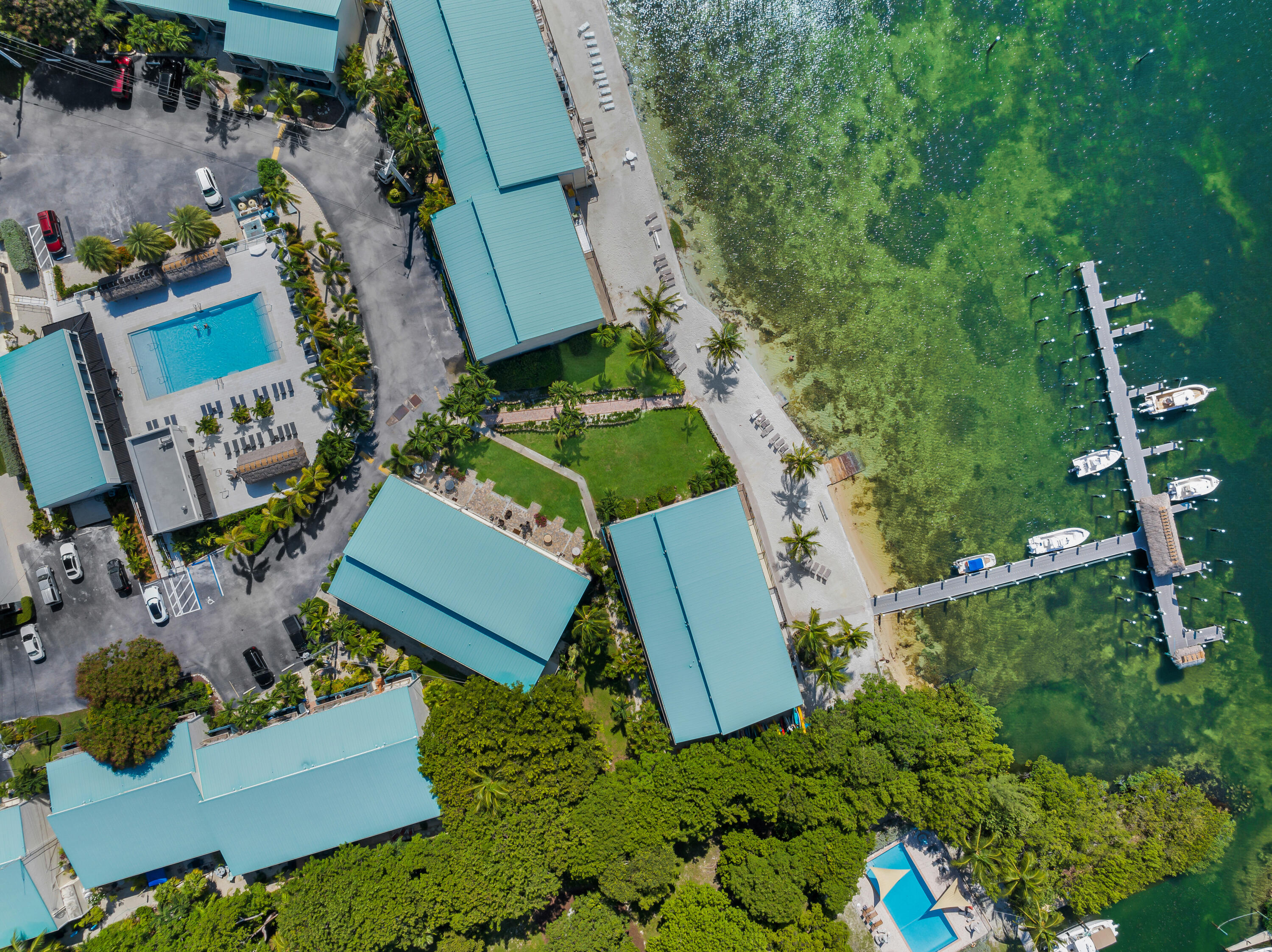 87200 Overseas Highway Unit: H4