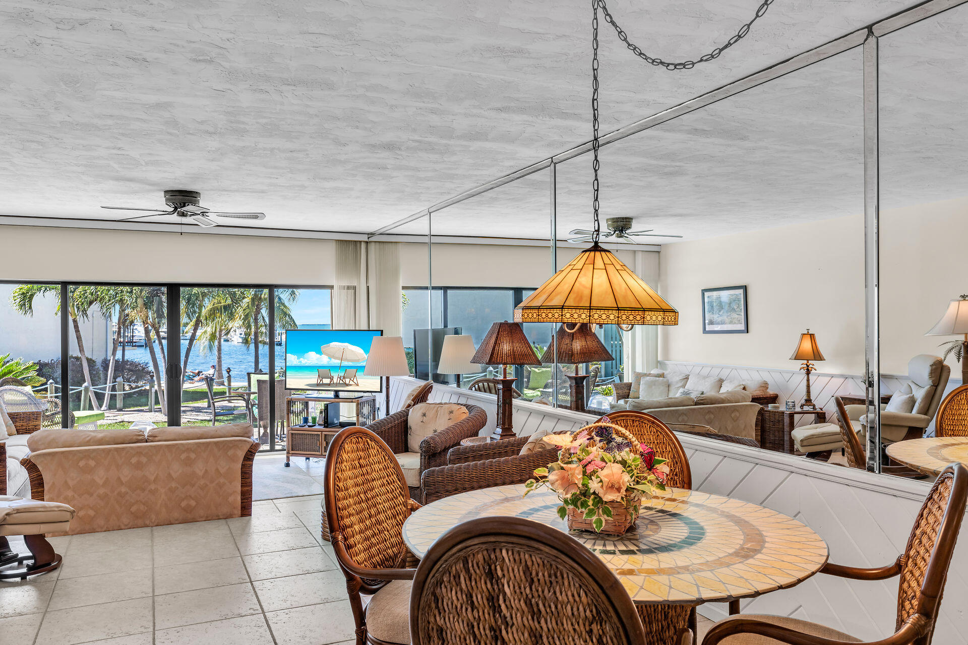 87200 Overseas Highway Unit: H4