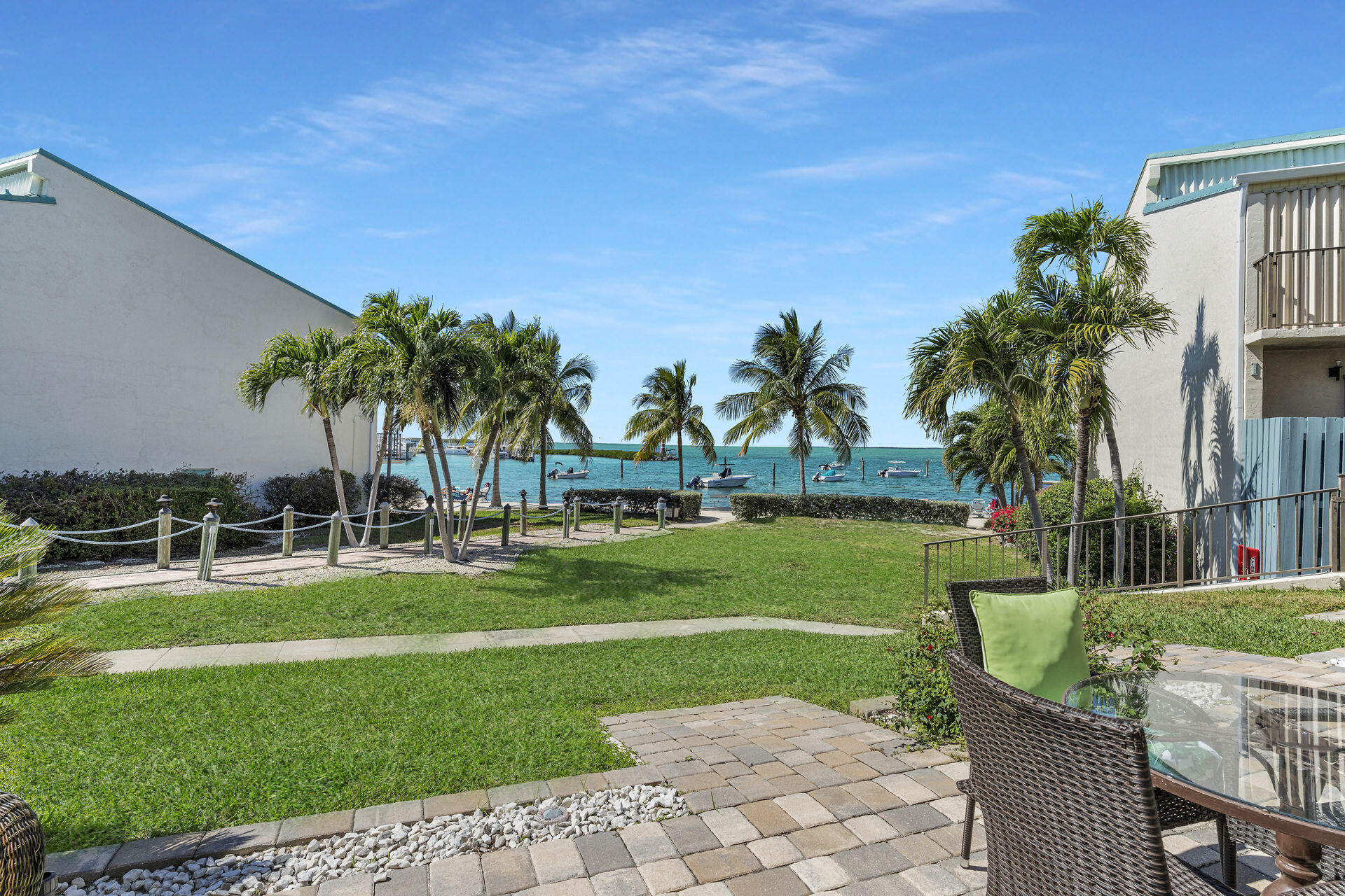 87200 Overseas Highway Unit: H4