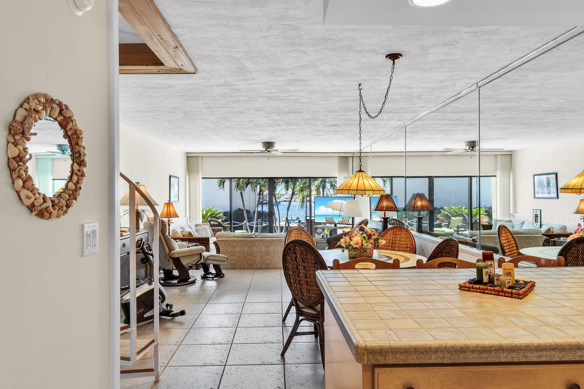 87200 Overseas Highway Unit: H4