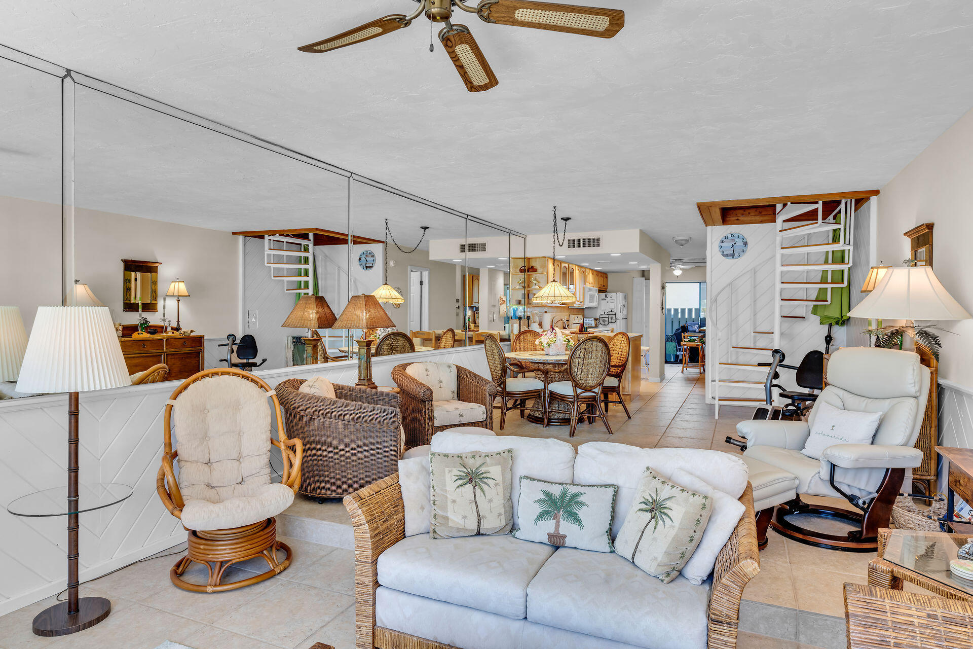 87200 Overseas Highway Unit: H4