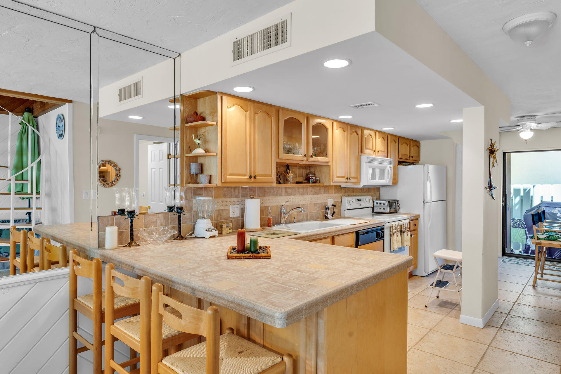 87200 Overseas Highway Unit: H4