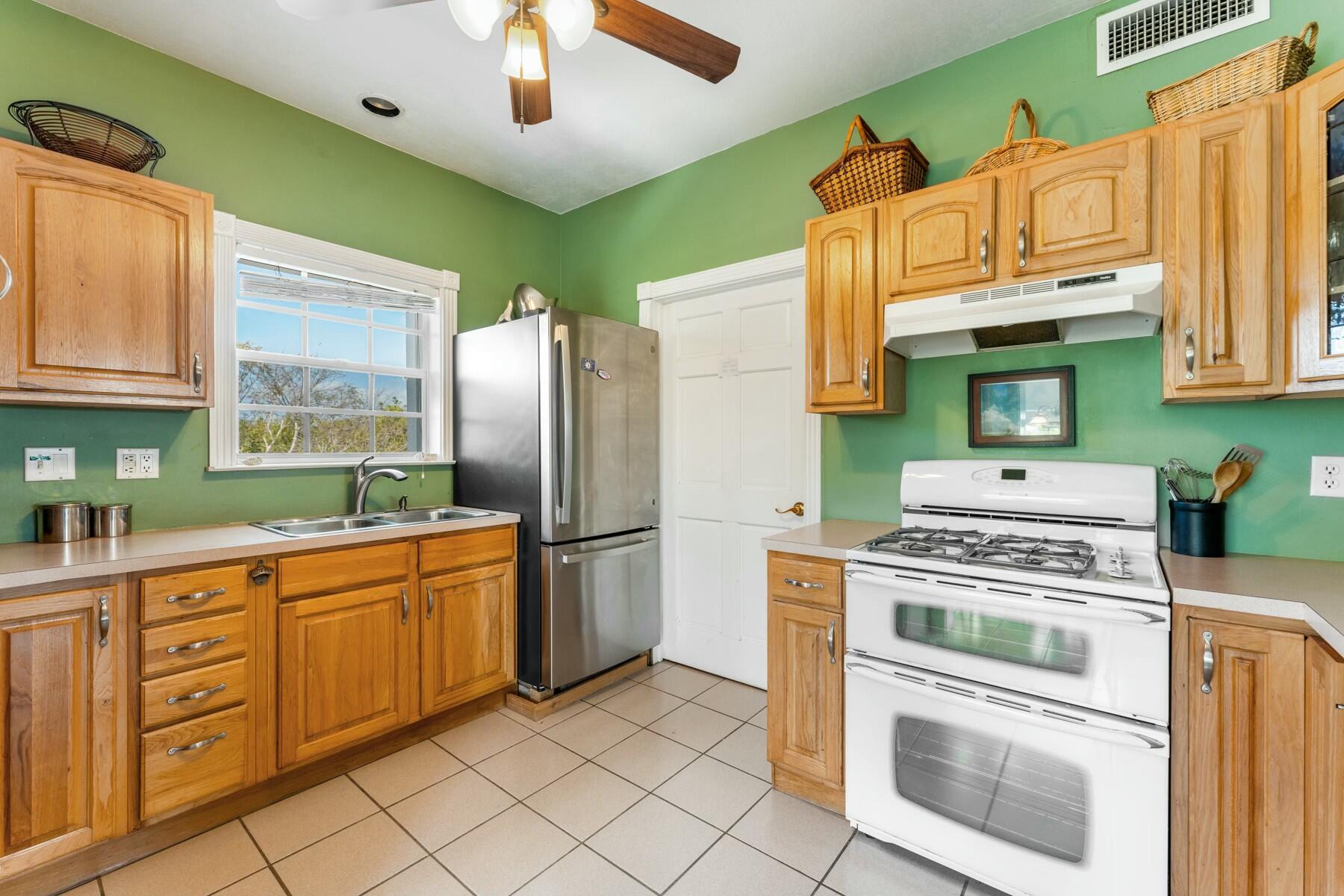 32734 Bimini Lane