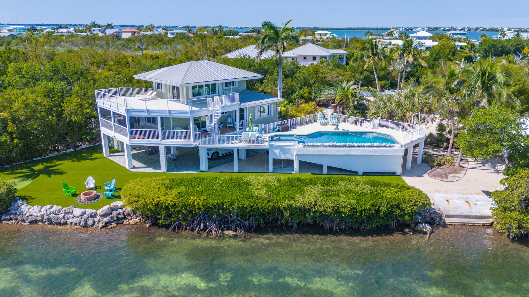 1176 Thatch Lane