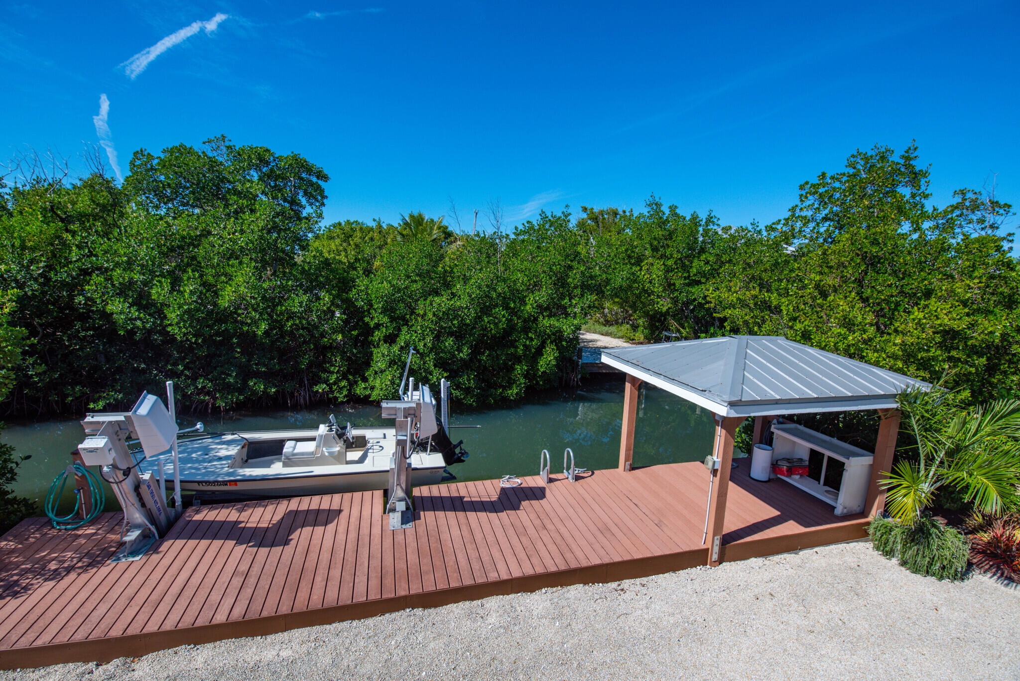1176 Thatch Lane