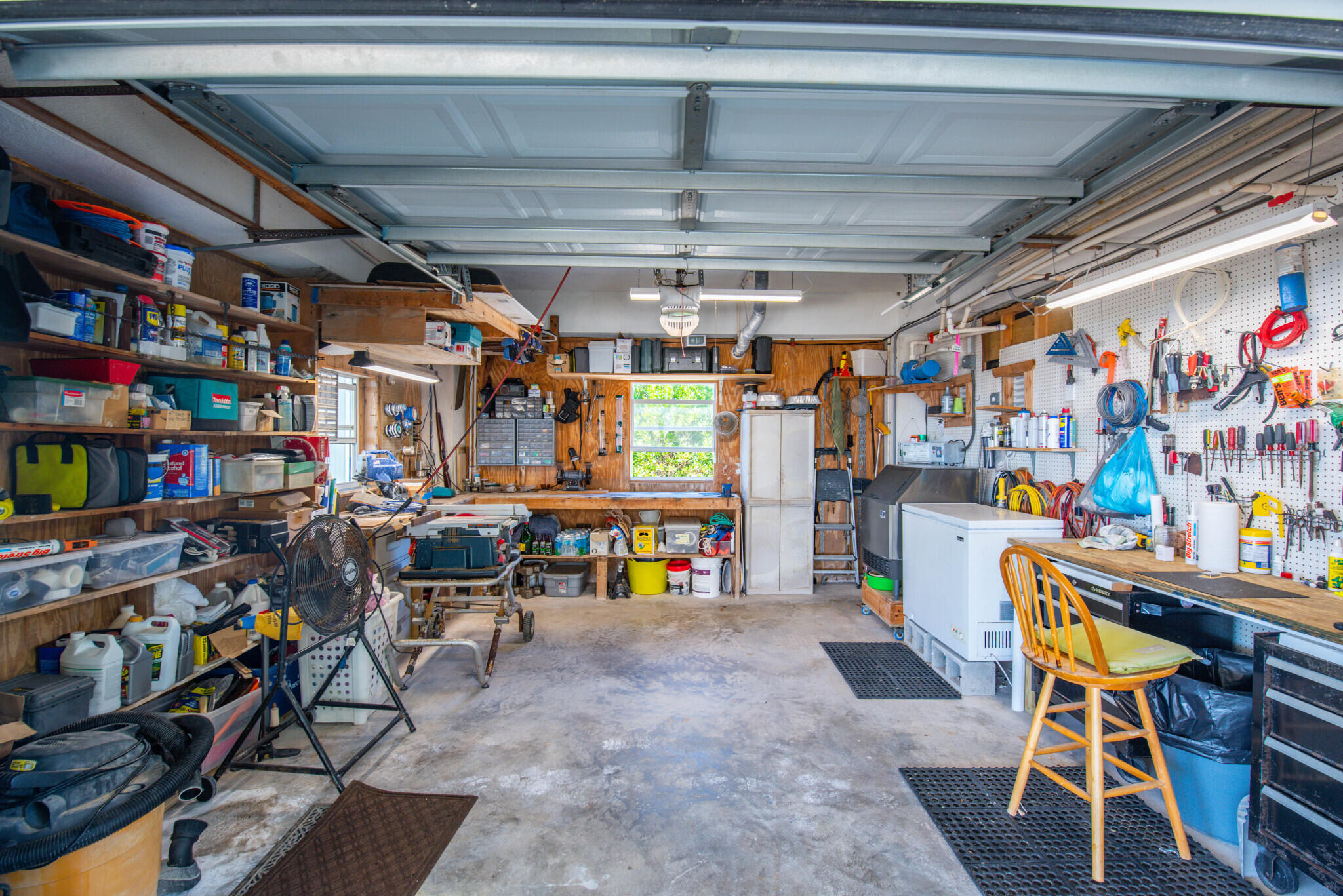 1176 Thatch Lane