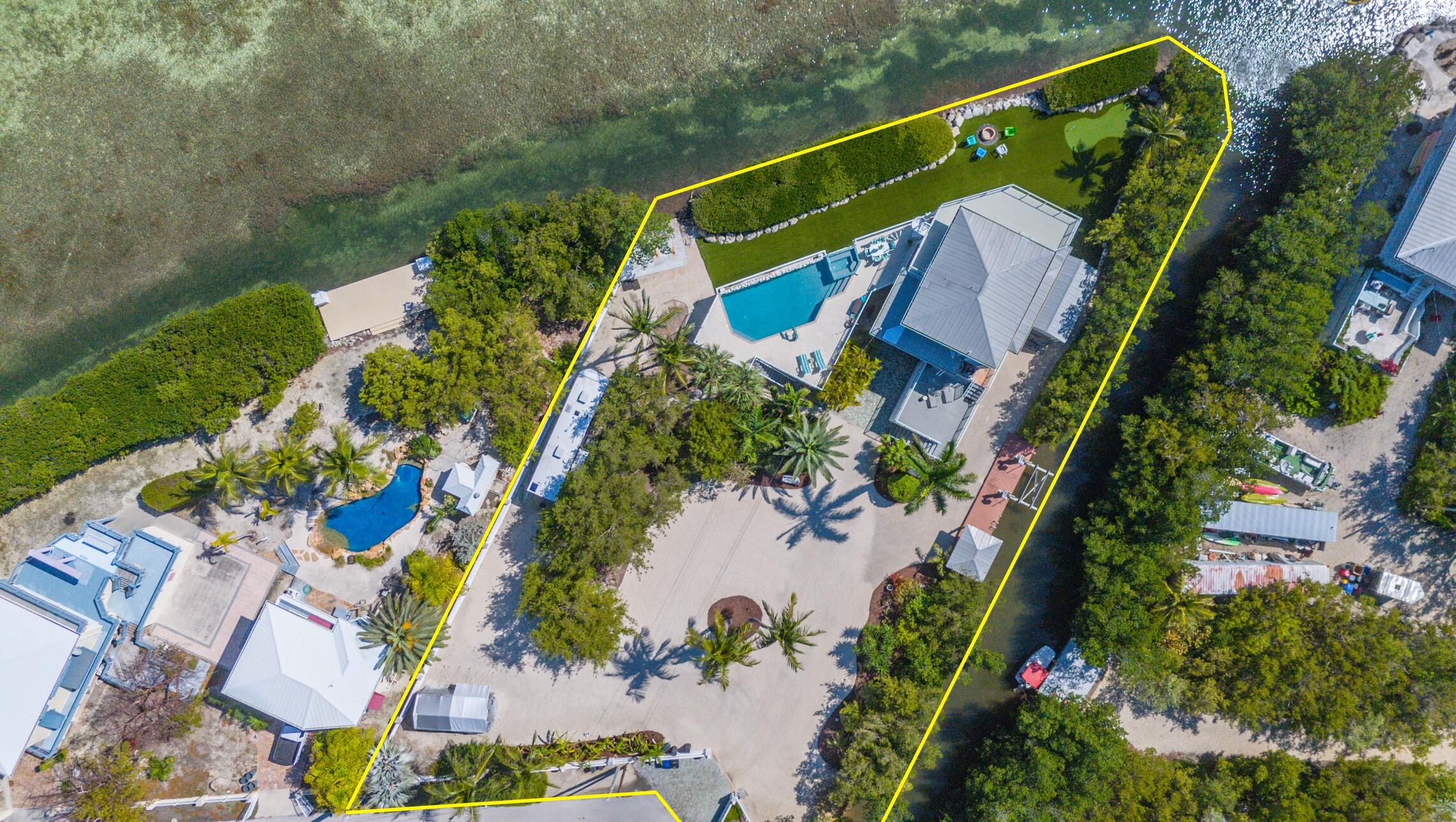 1176 Thatch Lane
