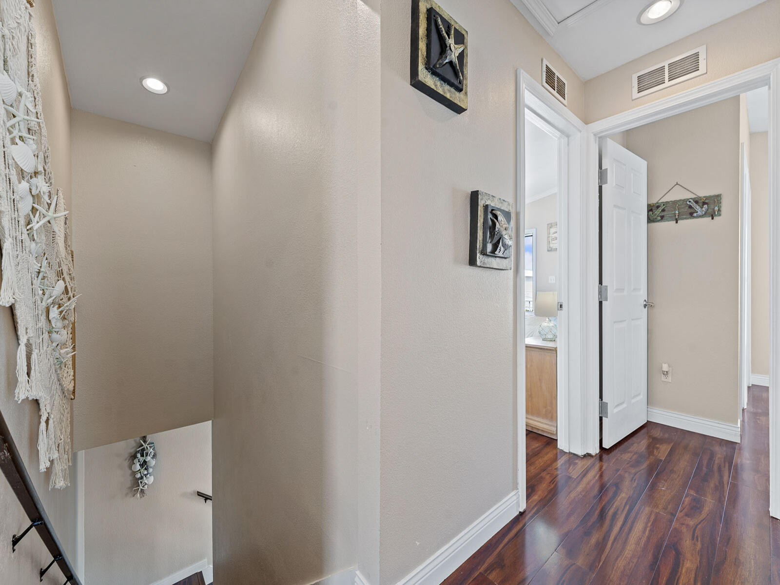 215 Allen Avenue