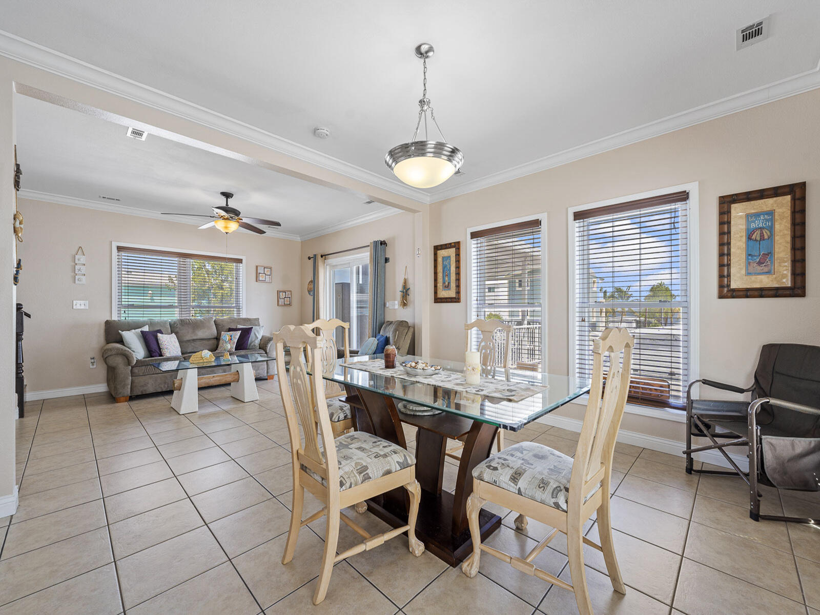 215 Allen Avenue