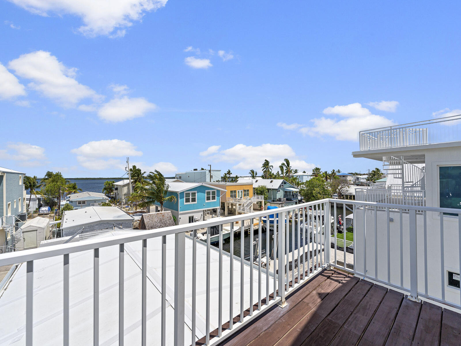 215 Allen Avenue