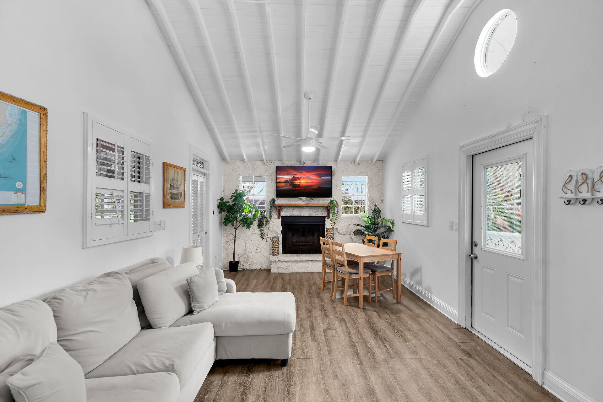 71 N Bay Harbor Drive