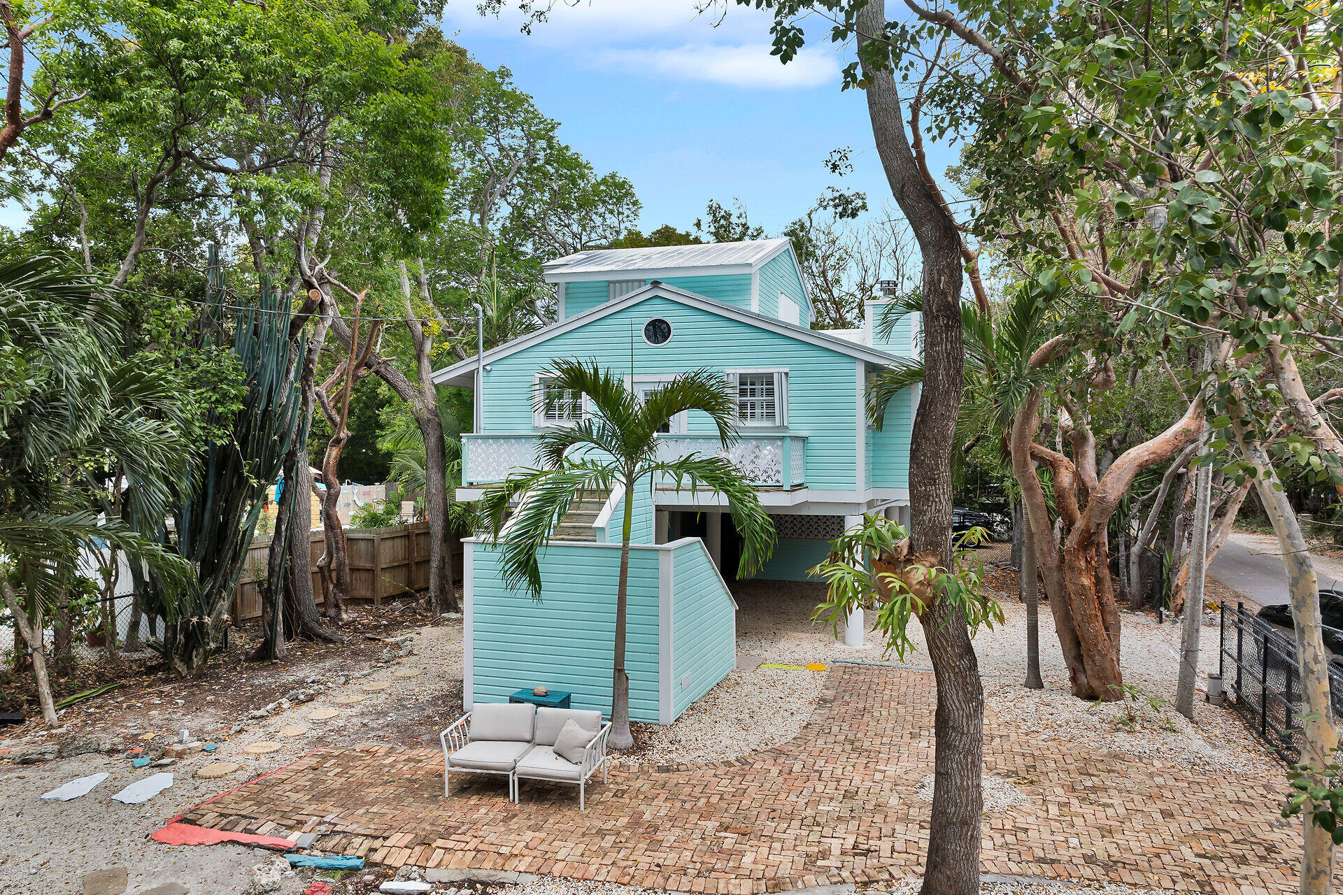 71 N Bay Harbor Drive