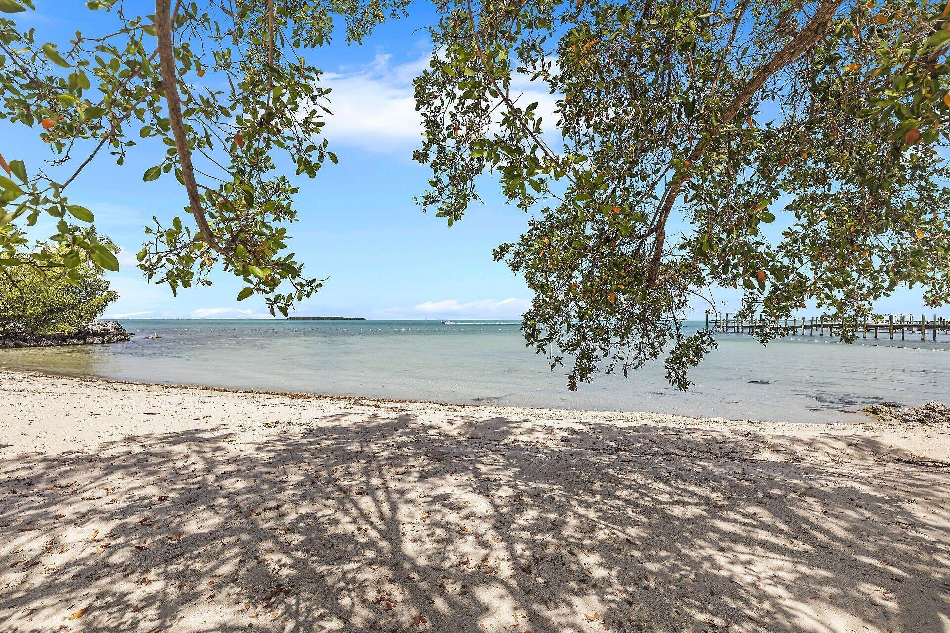 71 N Bay Harbor Drive