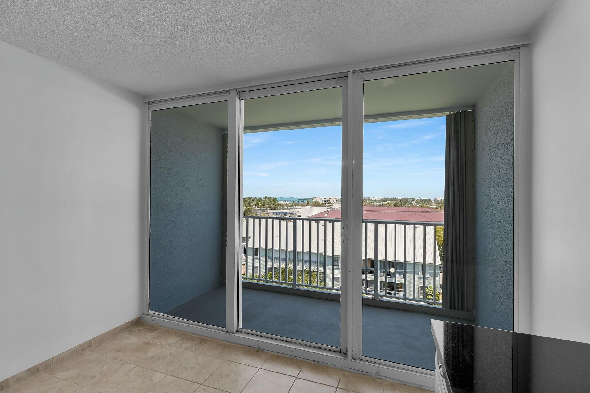 3312 Northside Drive Unit: 707