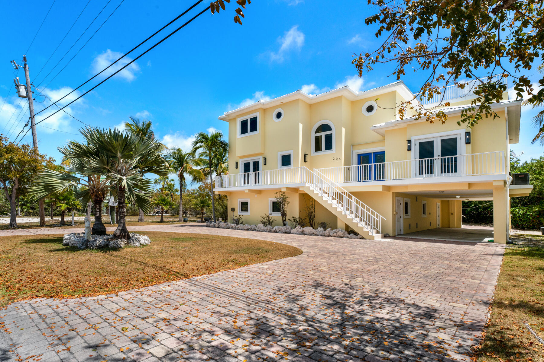 205 Stirrup Key Boulevard