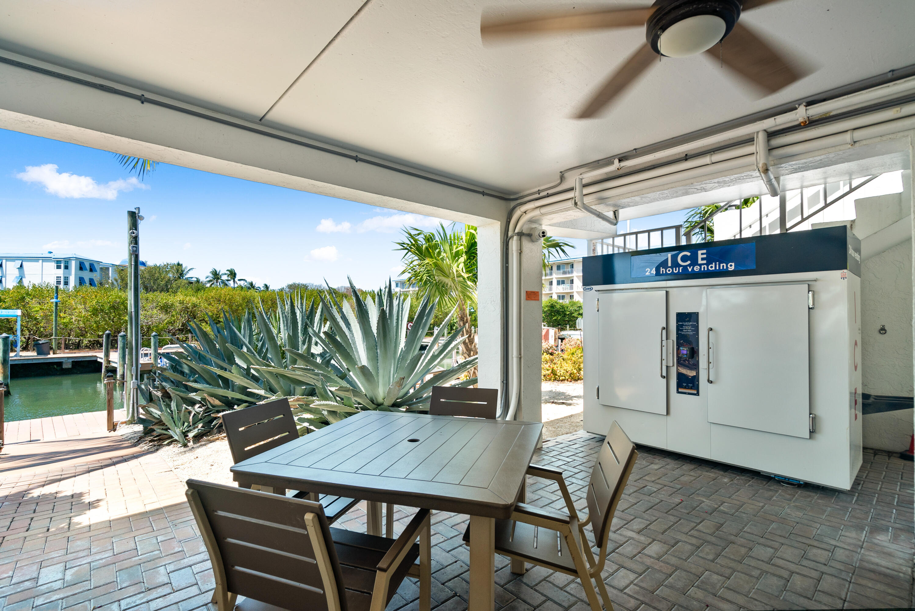 500 Burton Drive Unit: 1411