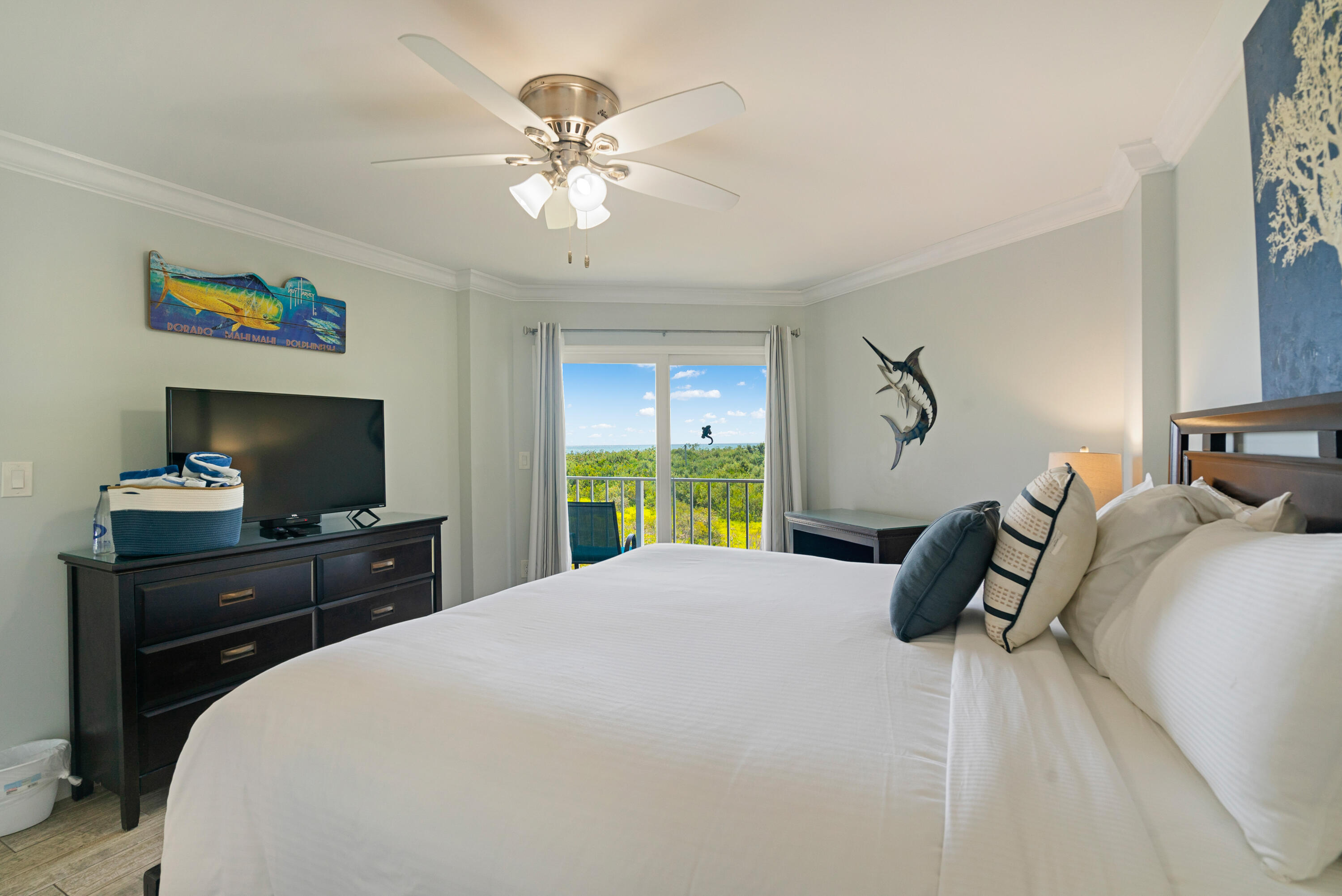 500 Burton Drive Unit: 1411