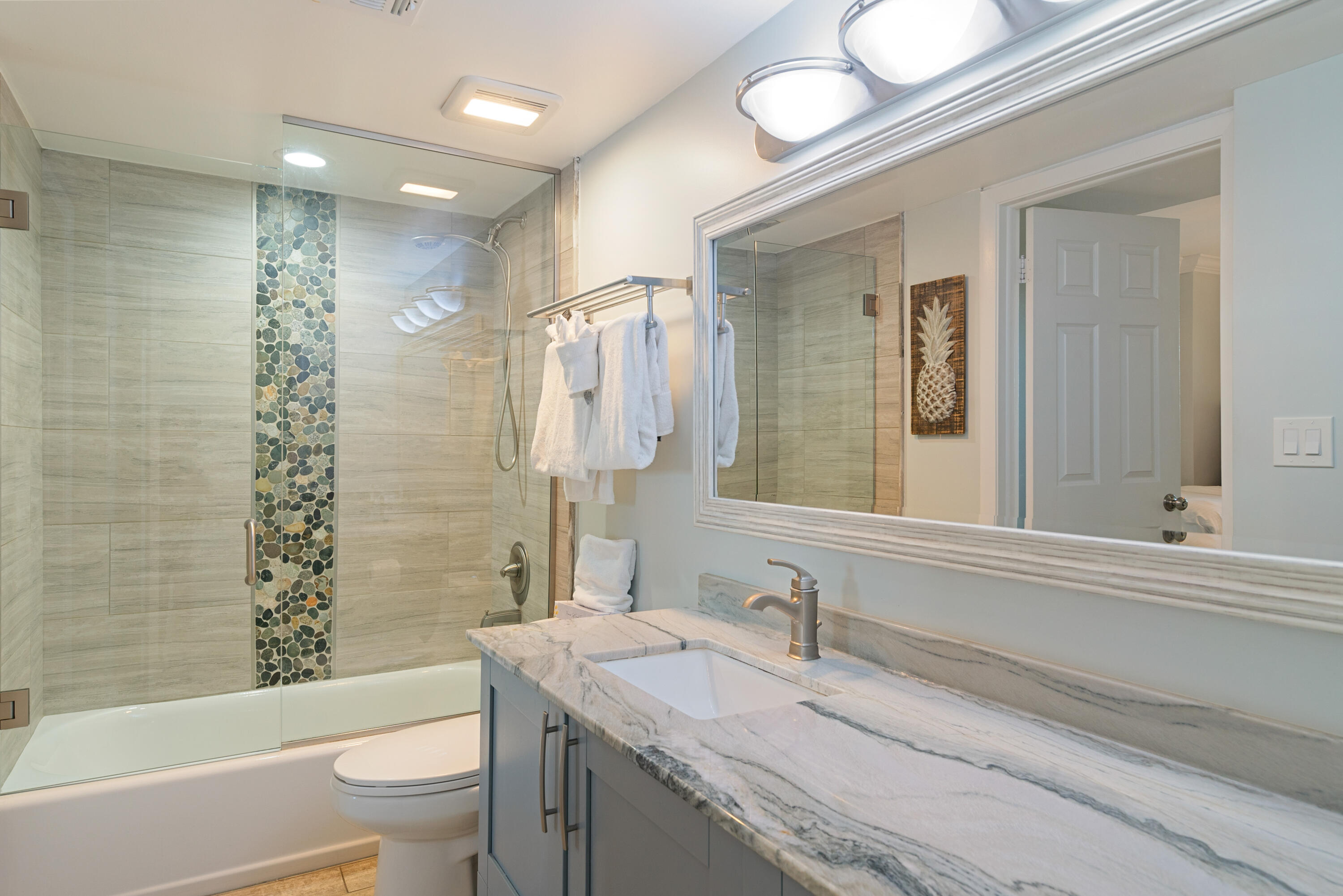 500 Burton Drive Unit: 1411