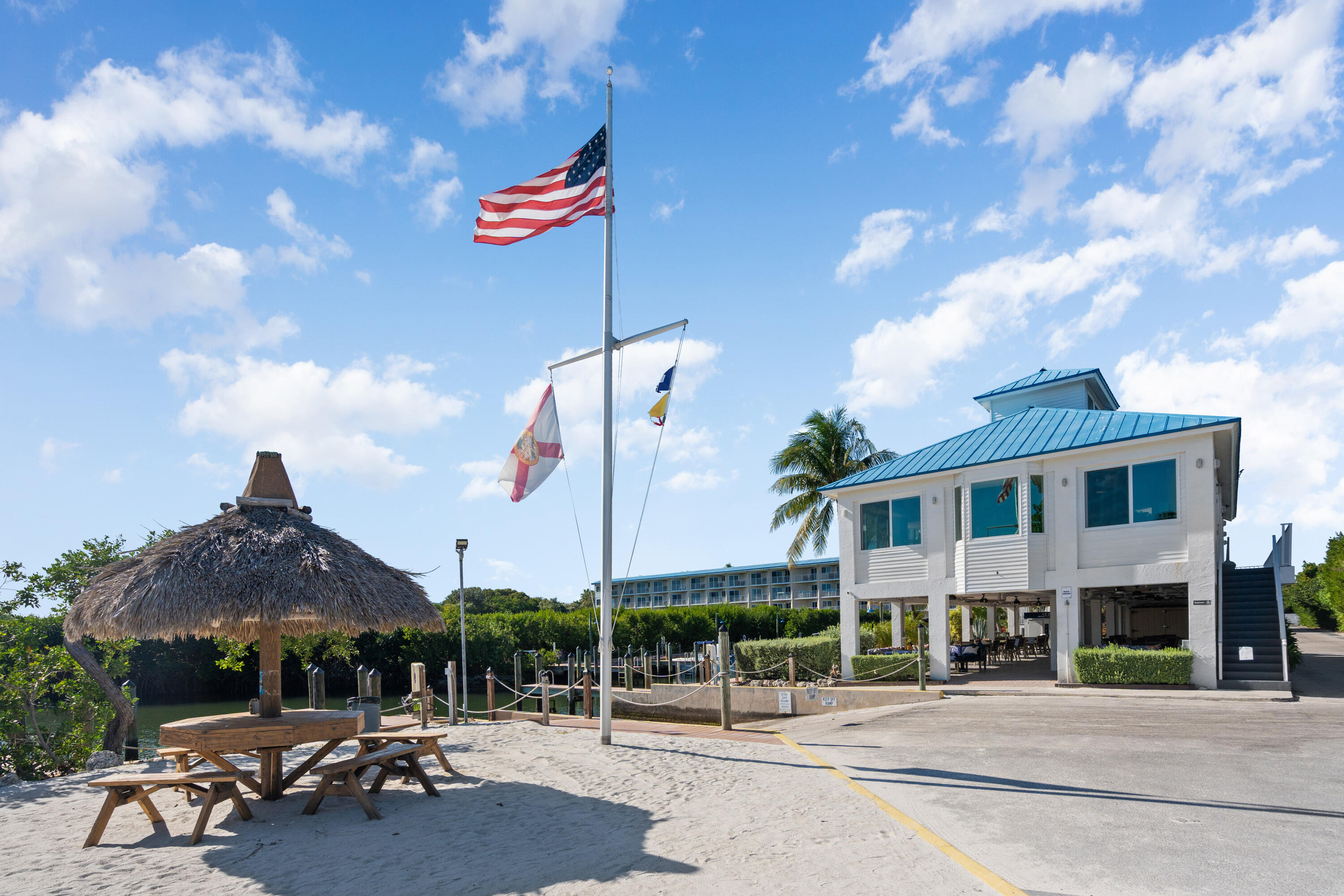 500 Burton Drive Unit: 1411