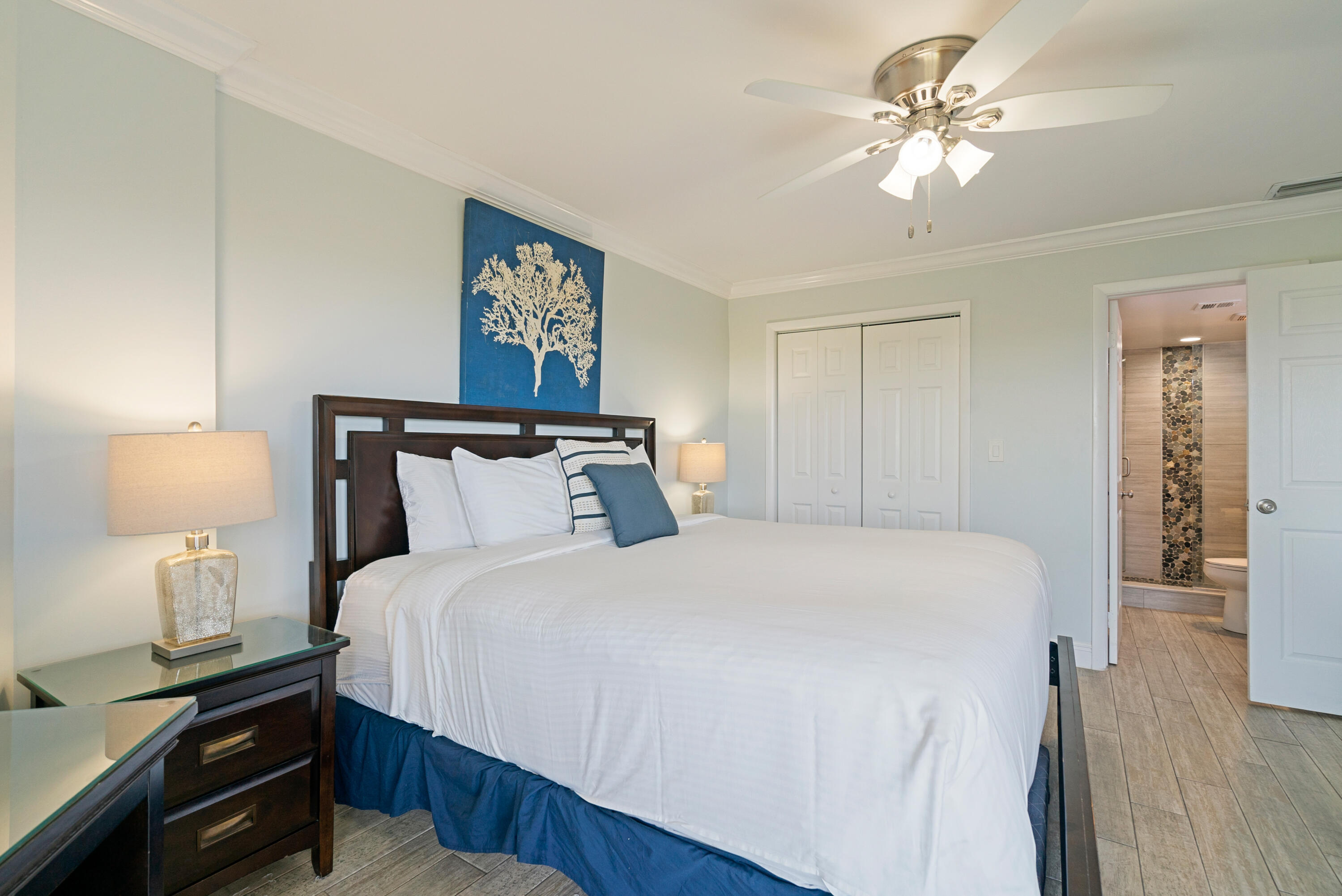 500 Burton Drive Unit: 1411