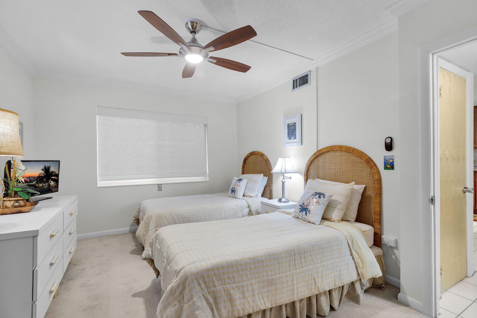 1505 Sombrero Boulevard Unit: 102