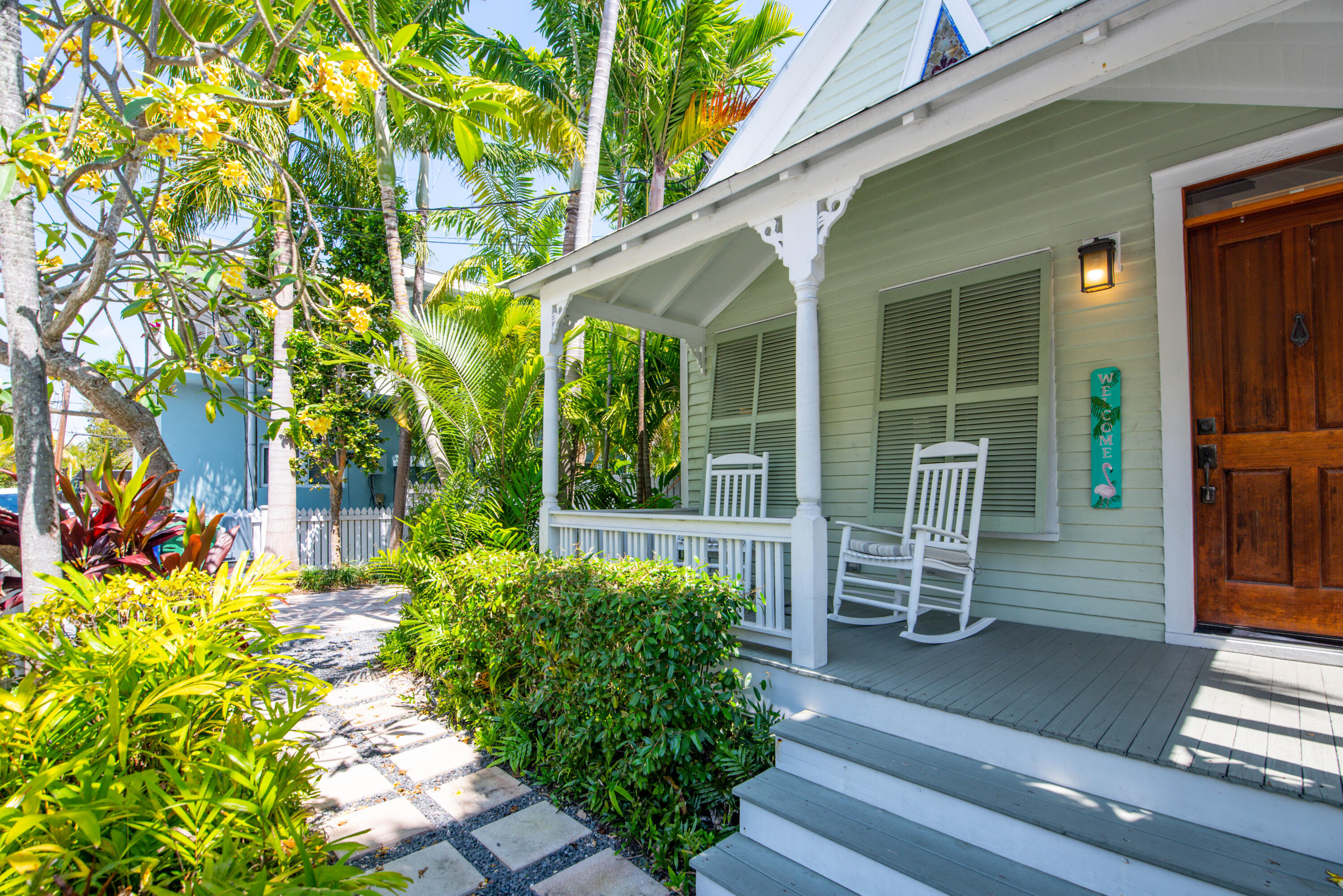 1124 Seminary Street