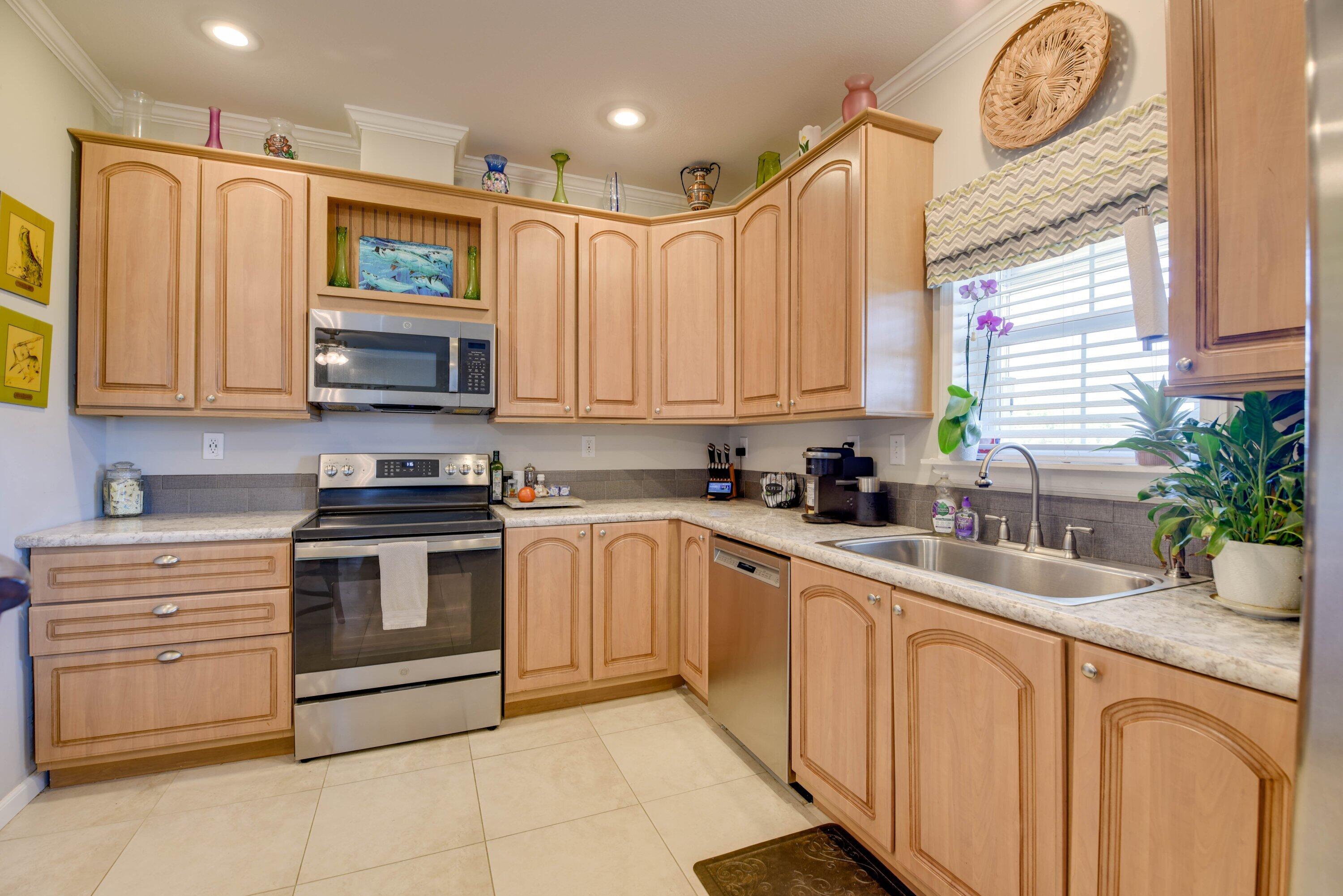 480 E 105th Street Ocean