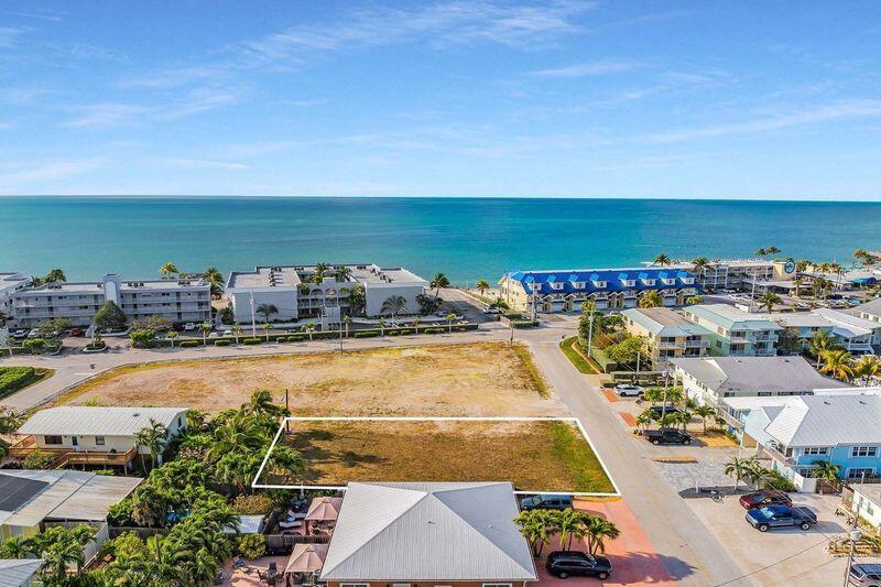 150 / 160 3rd Street