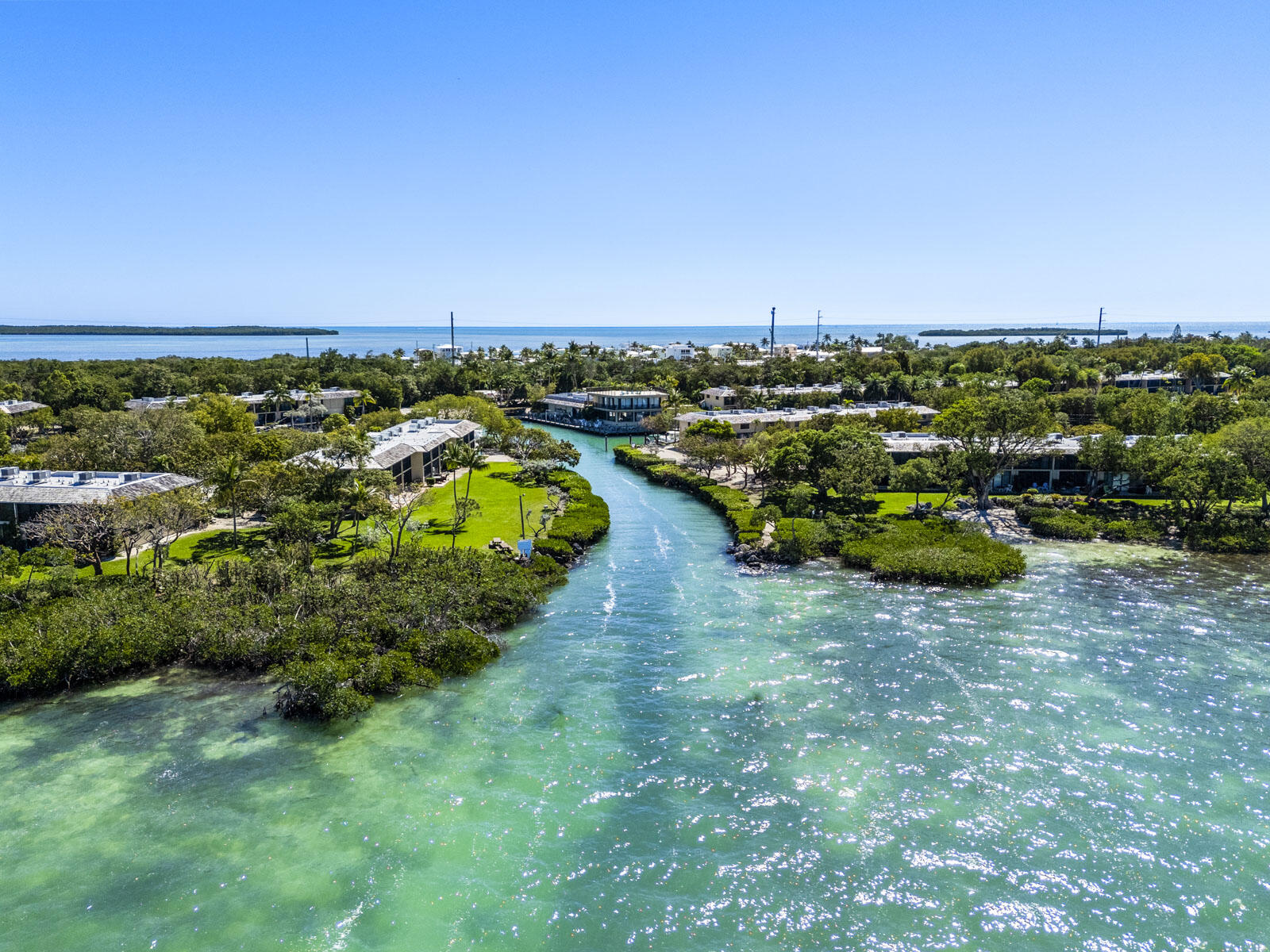 96000 Overseas Highway Unit: S3 29' boat slip