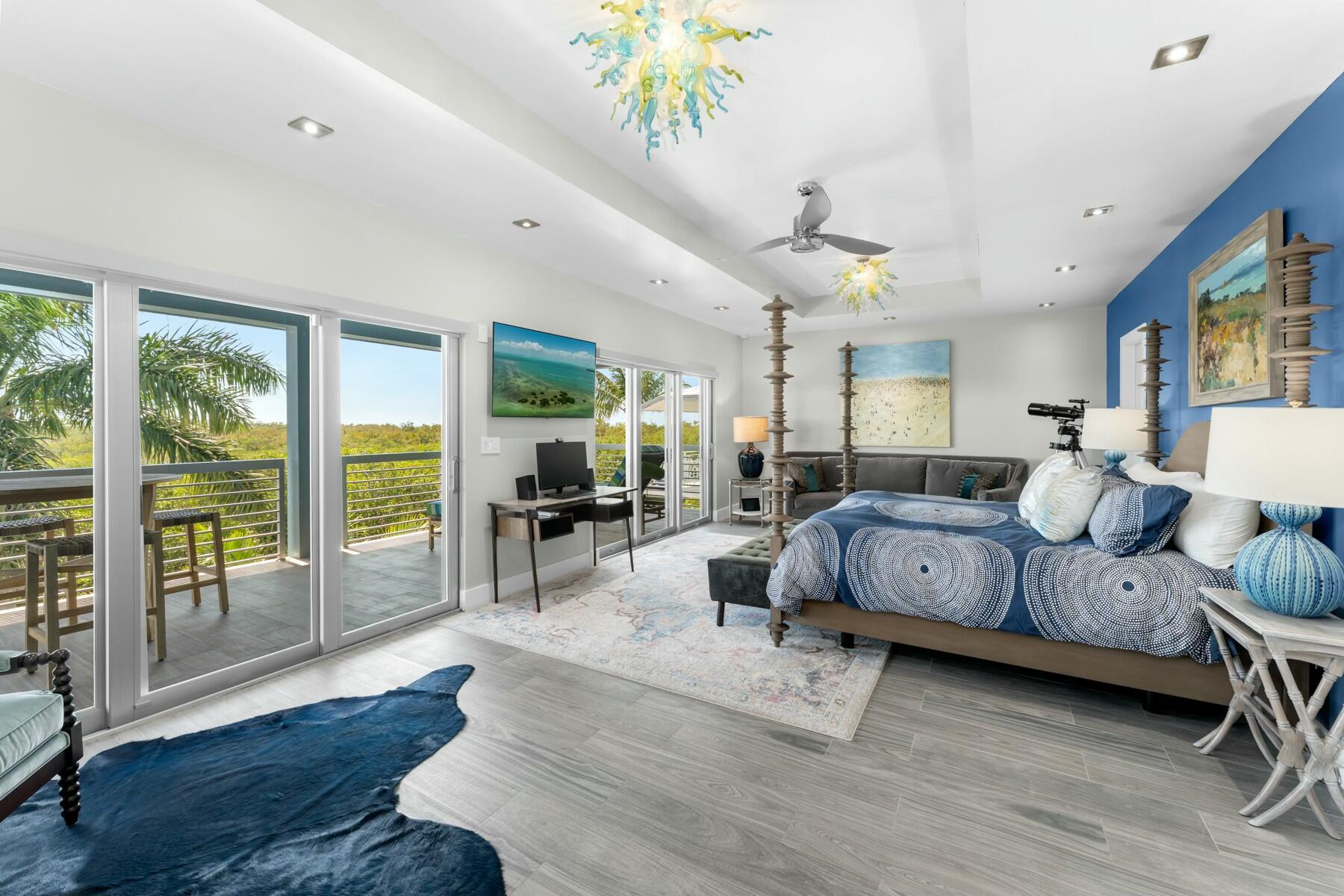 172 Venetian Drive