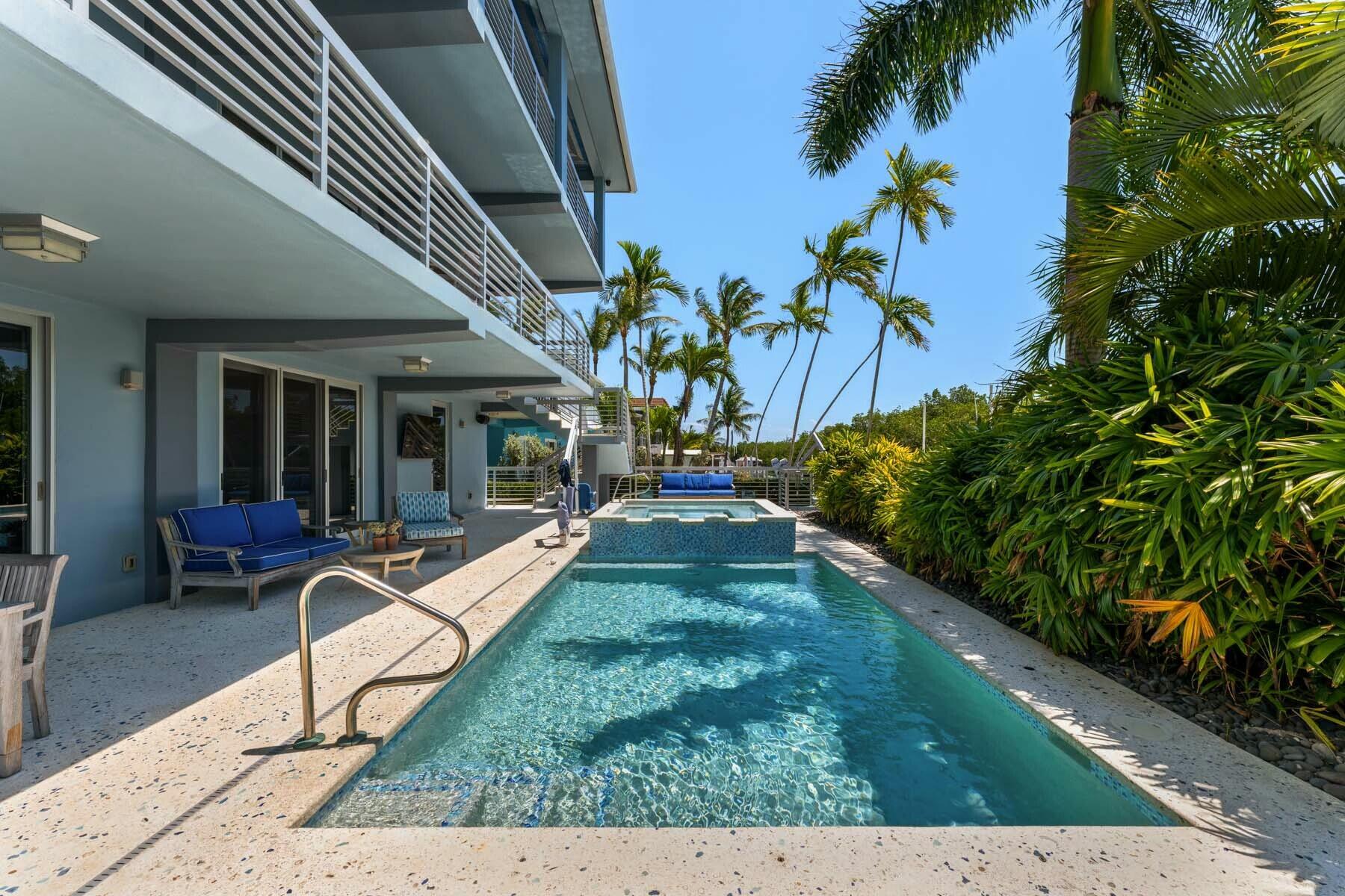 172 Venetian Drive